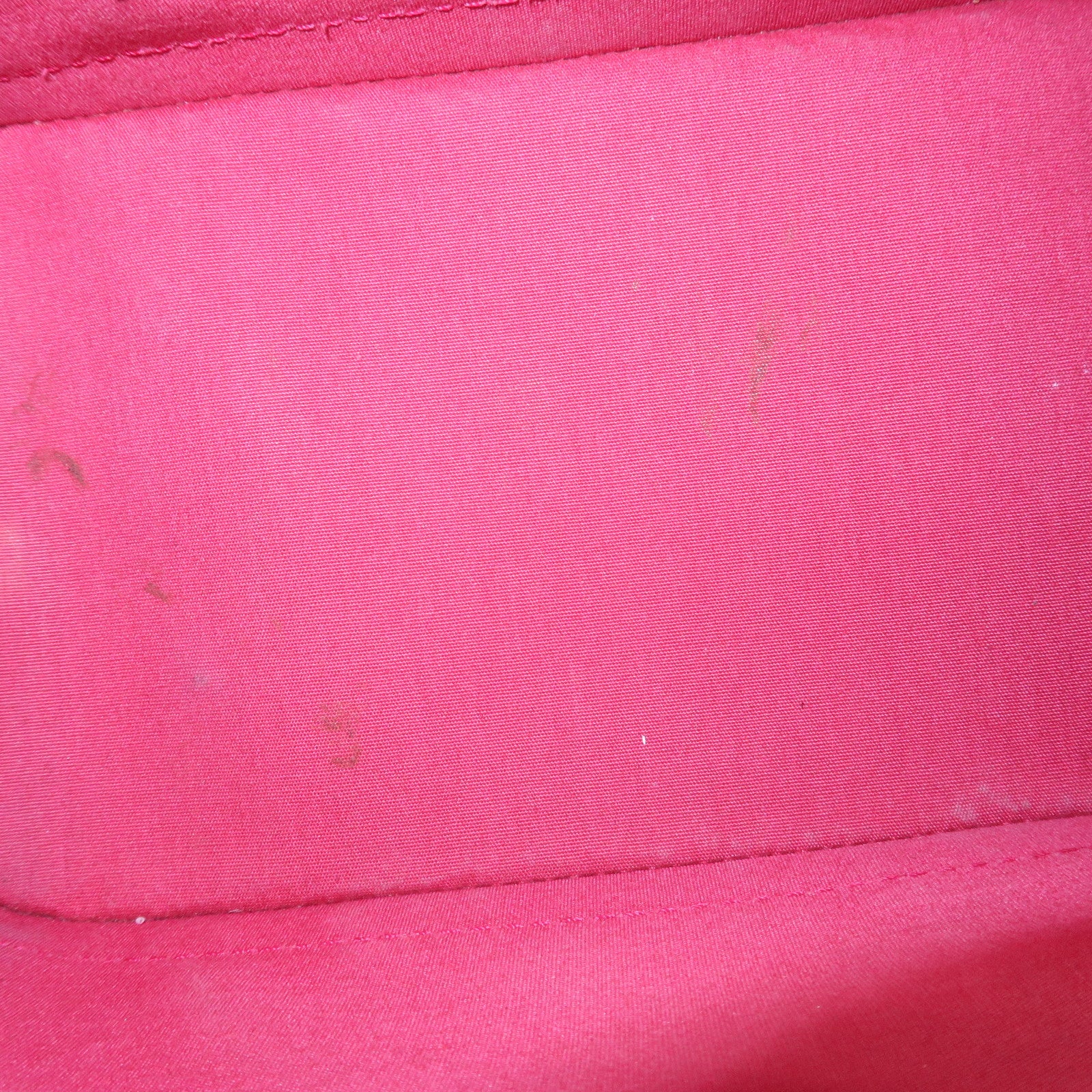 Louis Vuitton Monogram Vernis Alma BB 2Way Hand Bag Rouge M91698