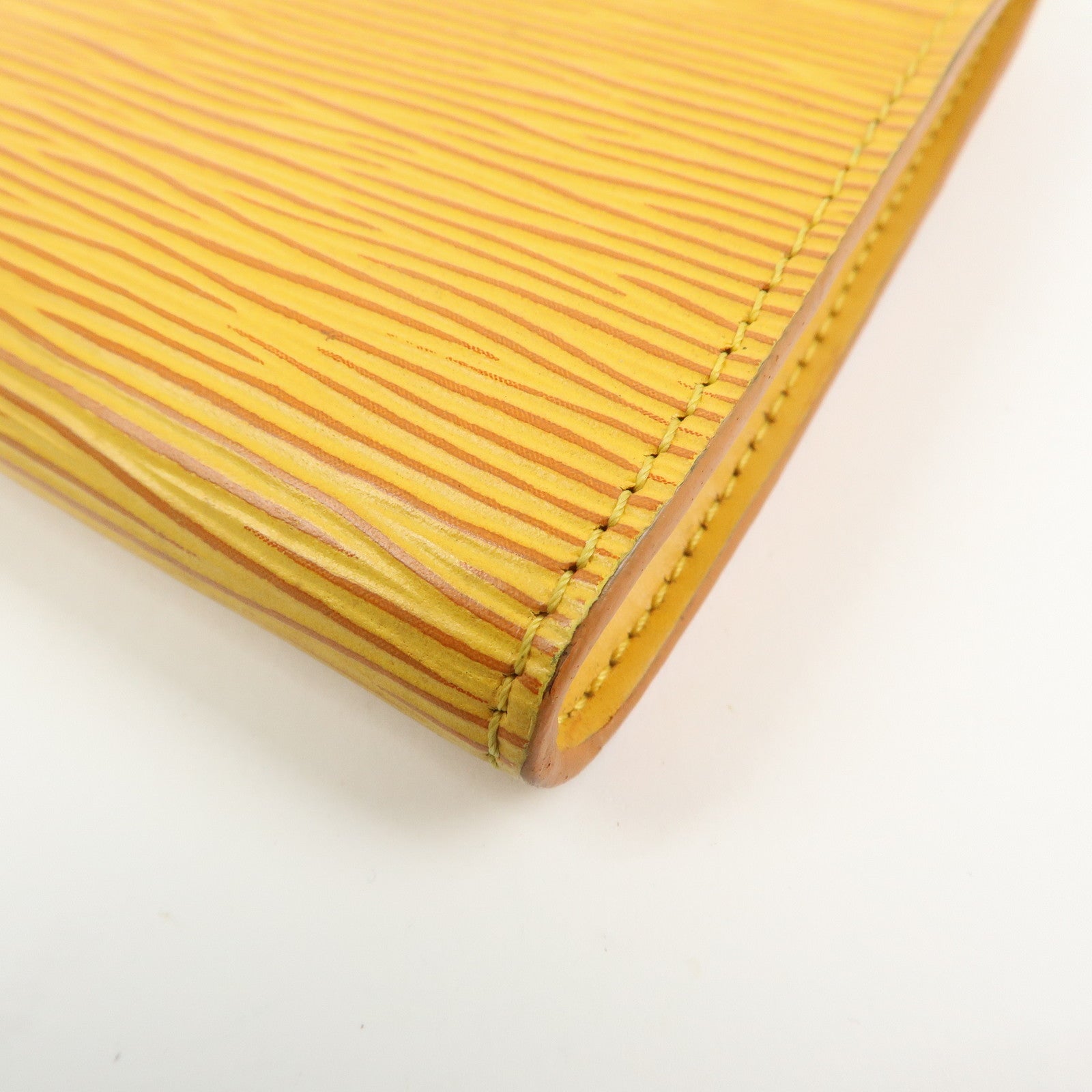 Louis Vuitton Epi Pochette Accessoires Pouch Tassili Yellow M52959