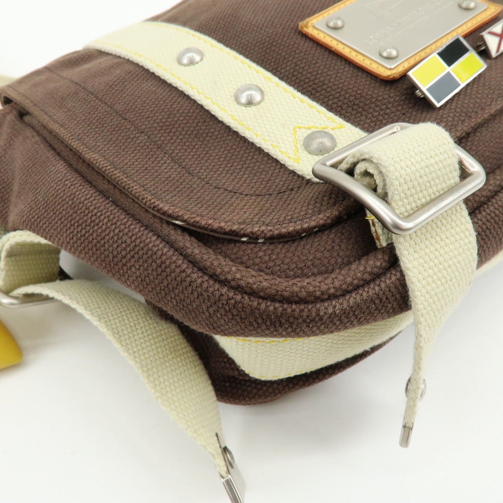 Louis Vuitton Antigua Besace PM Canvas Shoulder Bag Mocha M80661