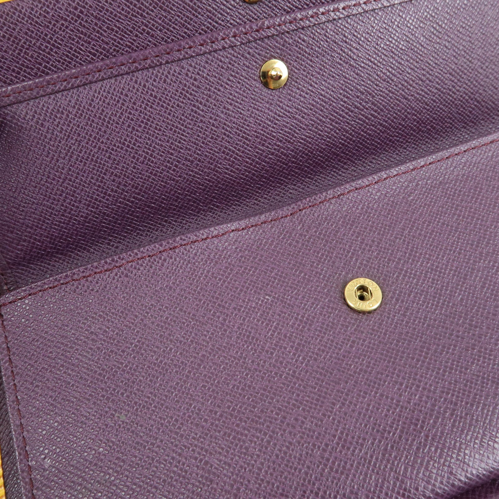 Louis Vuitton Epi Portefeuille Tresor International Wallet M63389