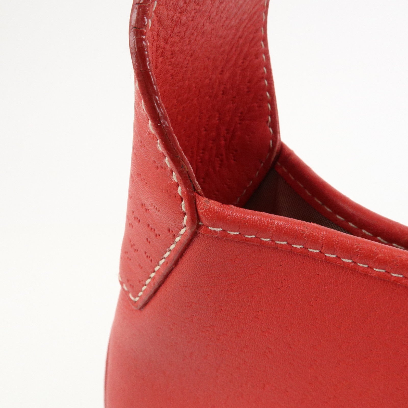 Ferragamo Gancini Leather Shoulder Bag Red