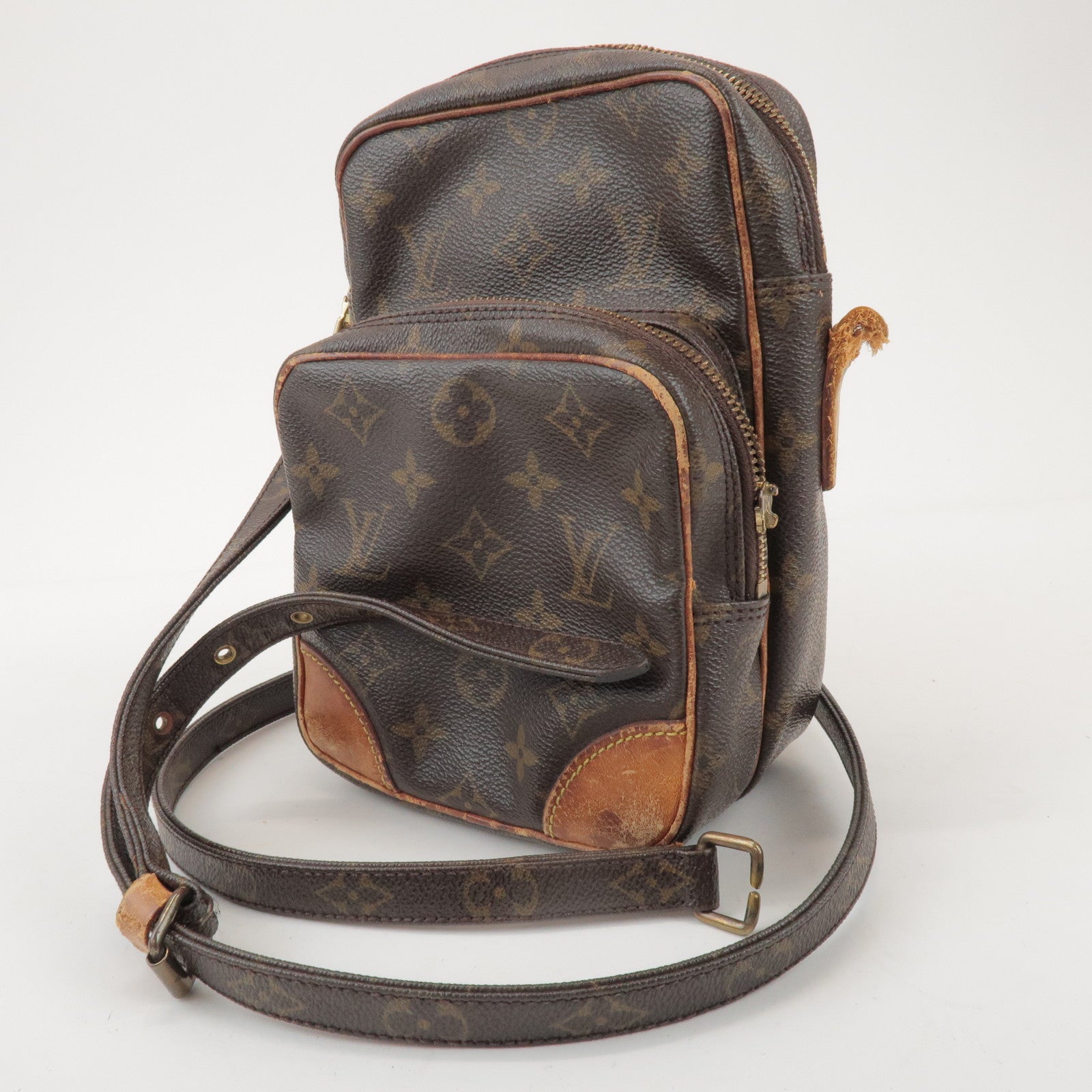 Louis Vuitton Monogram Amazone Shoulder Bag Crossbody Bag M45236