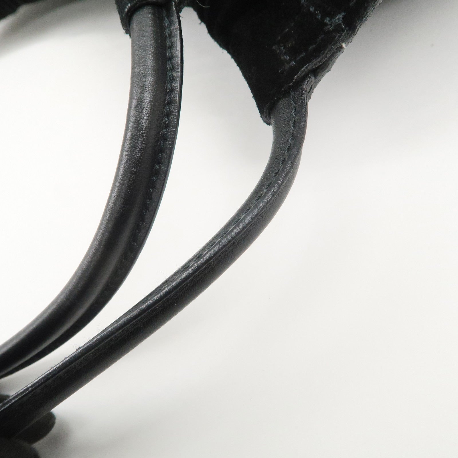 GUCCI Logo Suede Leather Shoulder Bag Hand Bag Black 001・4332