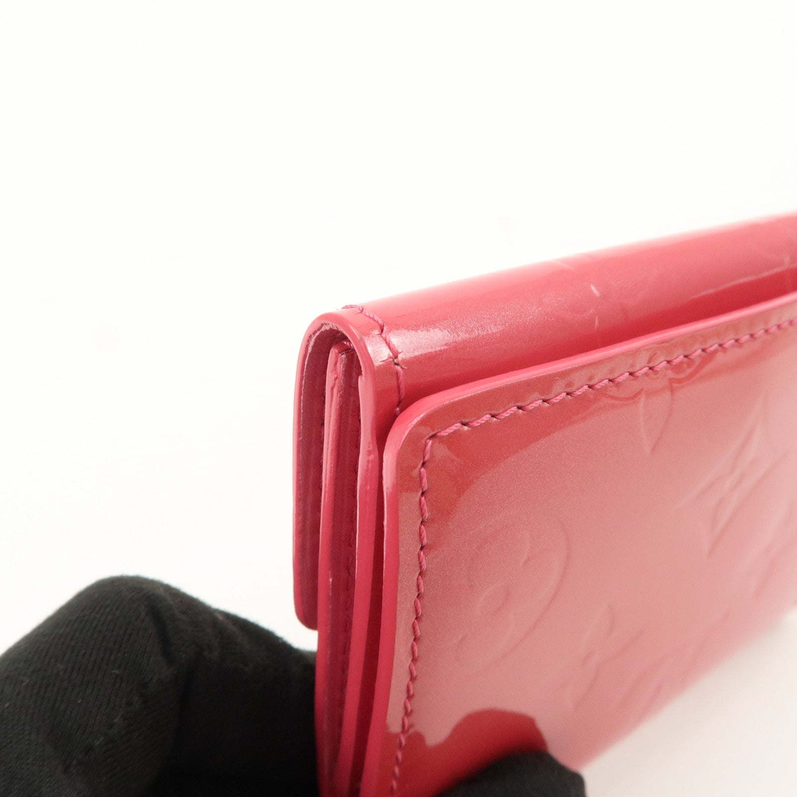 Louis Vuitton Monogram Vernis Ludlow Bi-fold Compact Wallet M9143F