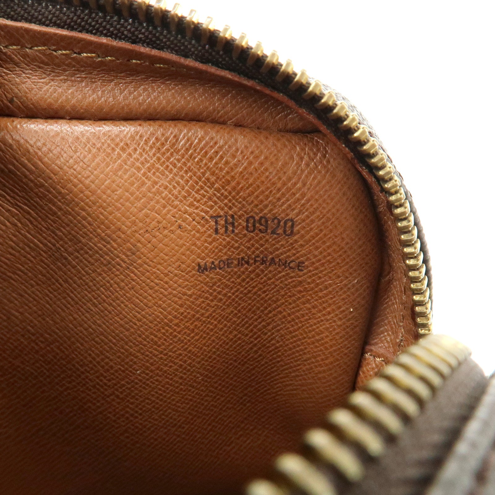 Louis Vuitton Monogram Marly Dragonne GM Clutch Bag Brown M51825