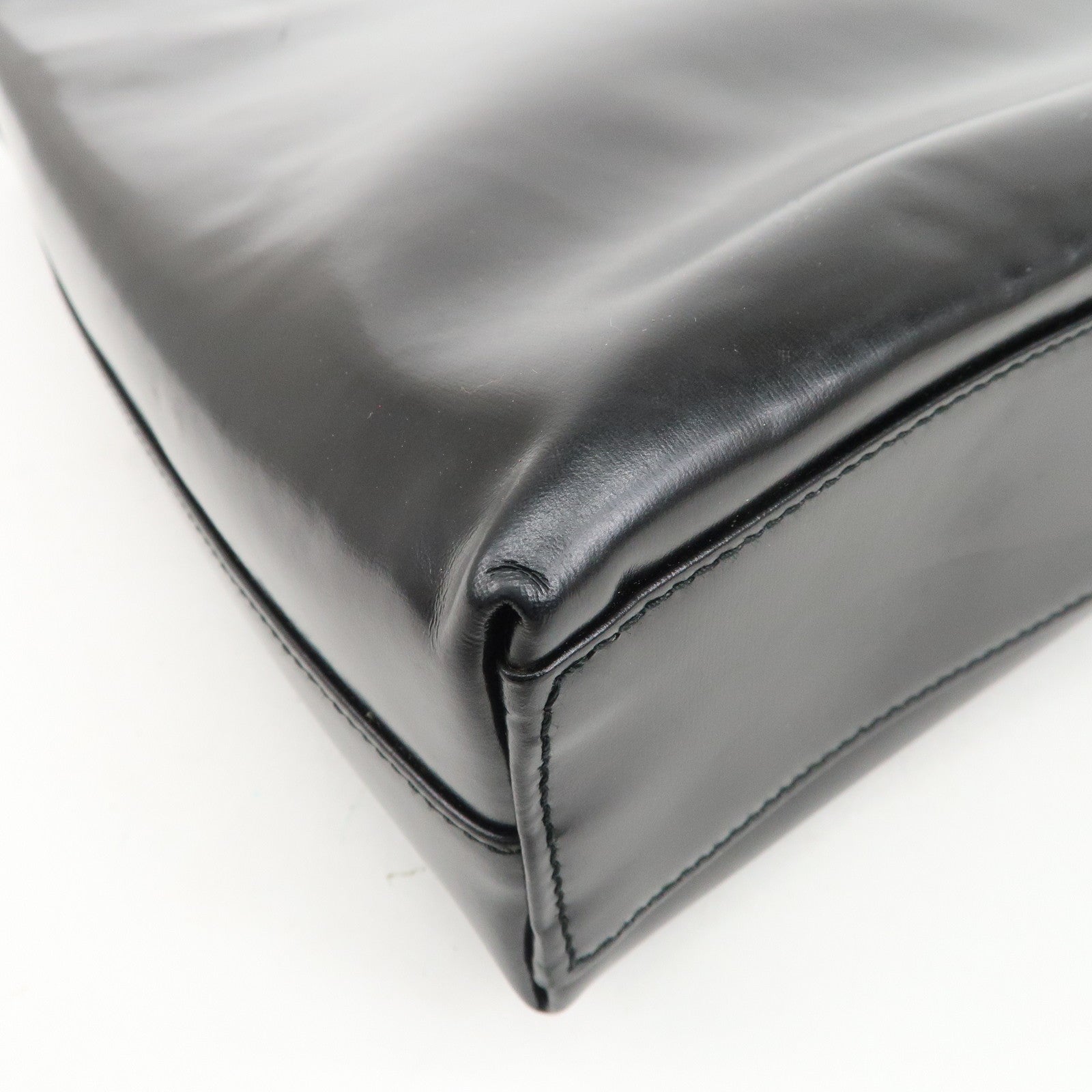 Ferragamo Gancini Leather Shoulder Bag Hand Bag Black Gold HDW