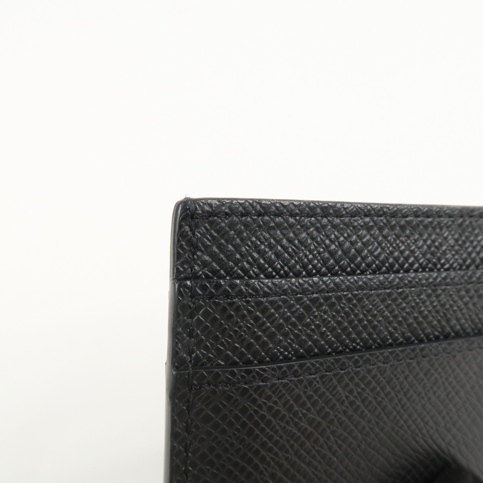 Louis Vuitton Taiga Porte Cartes Double Card Case Ardoise M32730