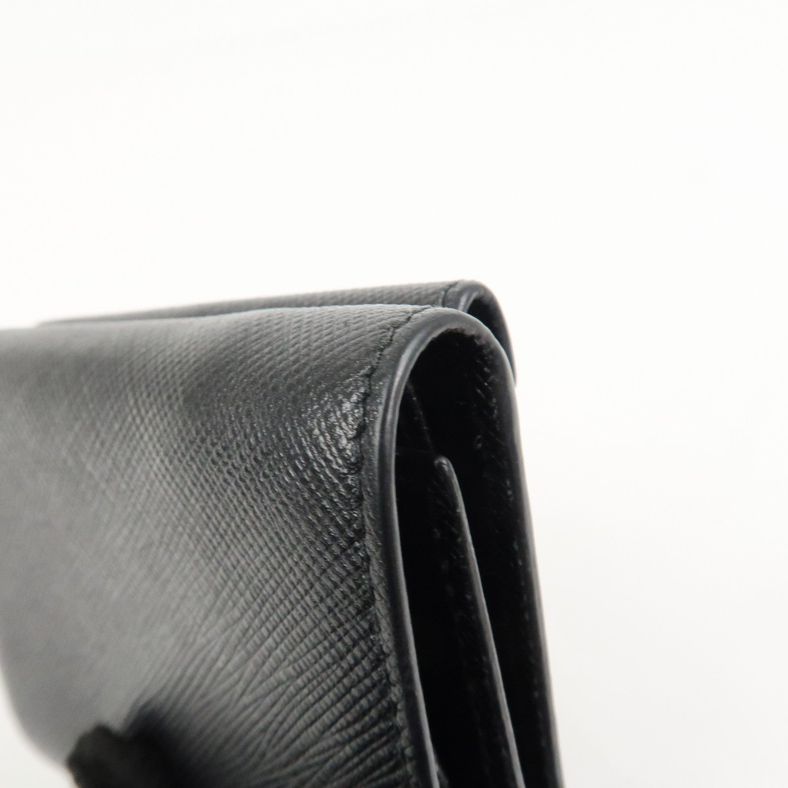PRADA Logo Saffiano Metal Tri-fold Small Wallet Black 1MH021