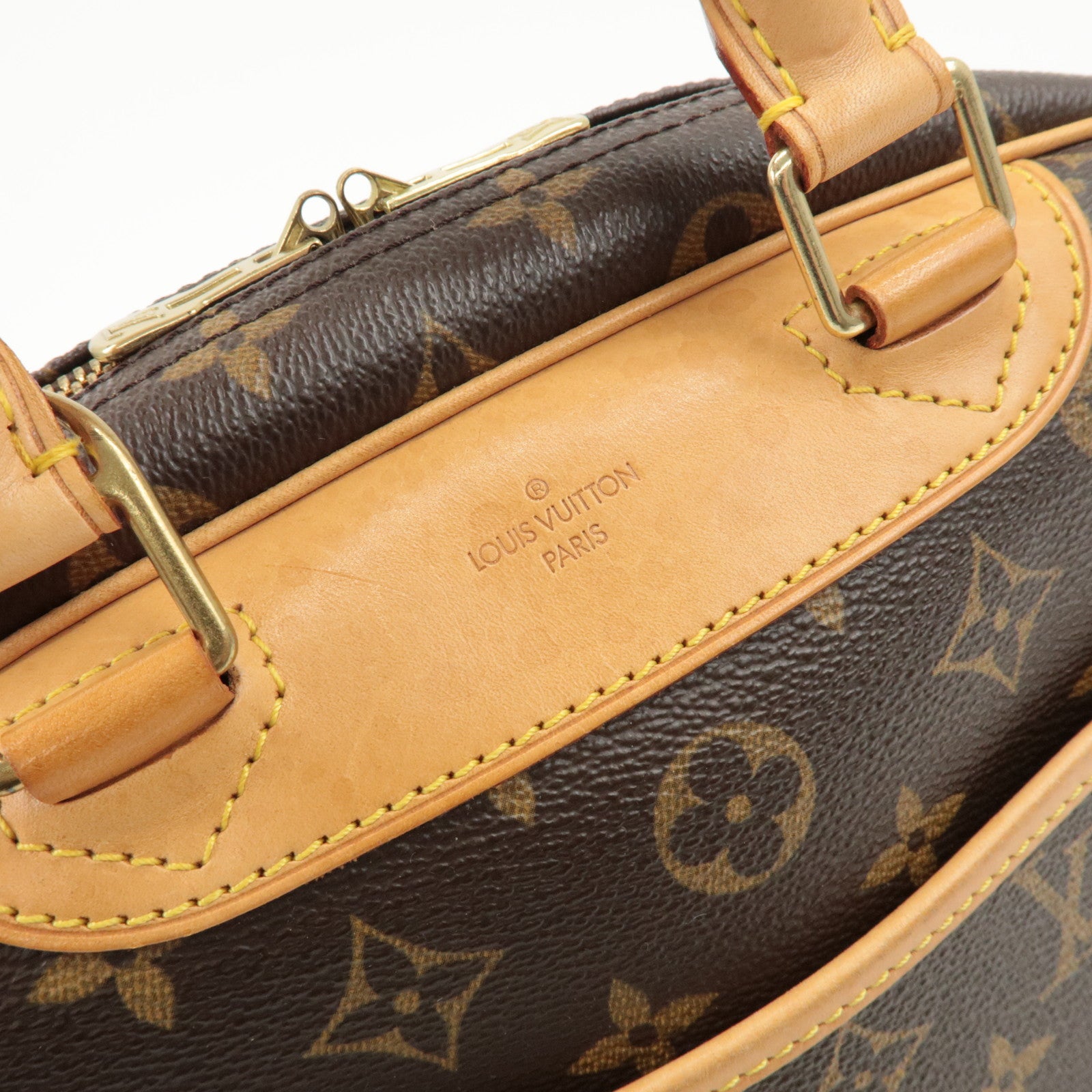 Louis Vuitton Monogram Trueville Hand Bag Brown M42228 Used