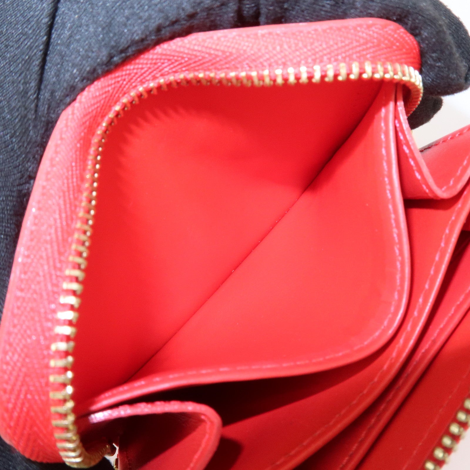 Louis Vuitton Monogram Vernis Leather Zippy Coin Case M91735