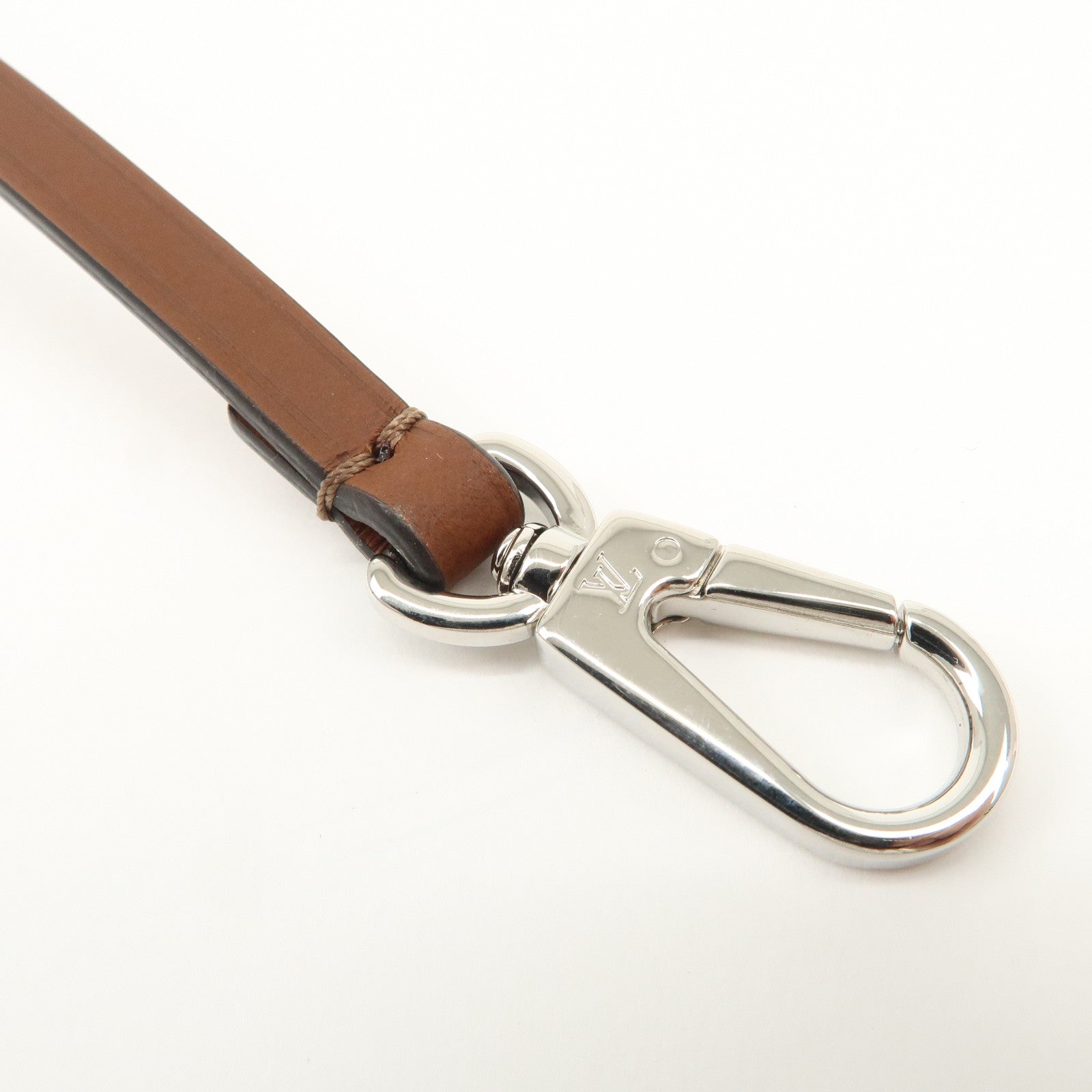 Louis Vuitton Mahina Leather Pouch for Hina PM Brown Used