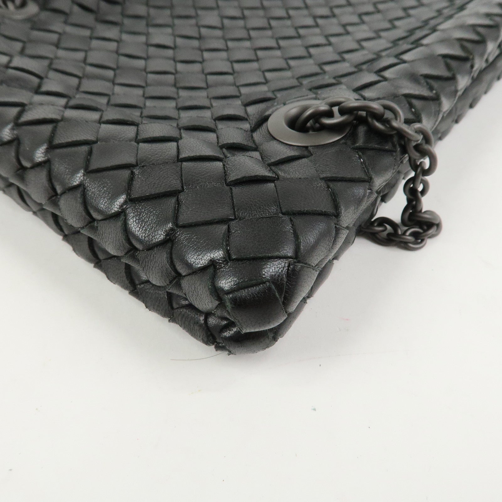 BOTTEGA VENETA Intrecciato Leather Chain Shoulder Bag Black 293747