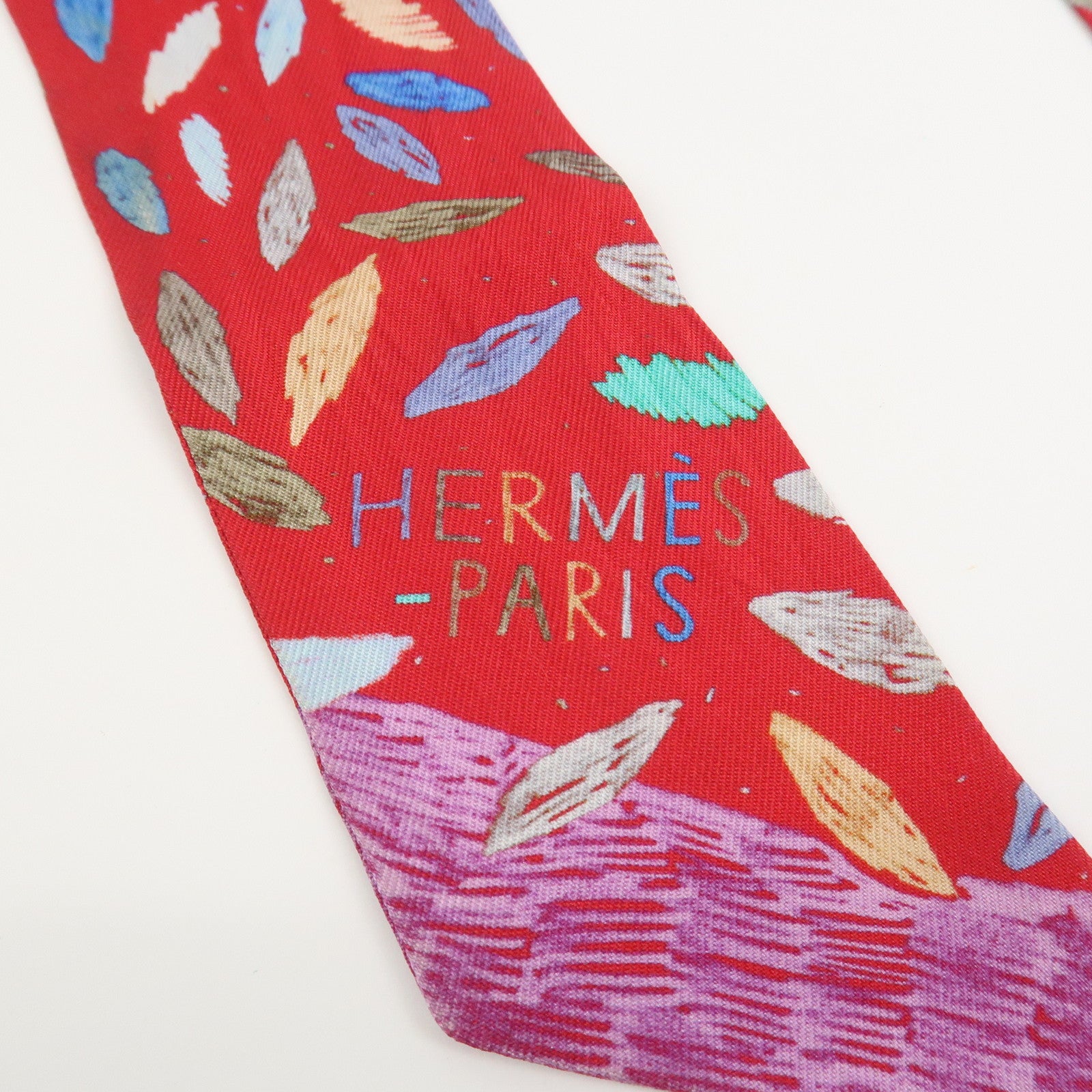 HERMES Twilly Silk 100% Scarf Chacun Fait Son Nid Red