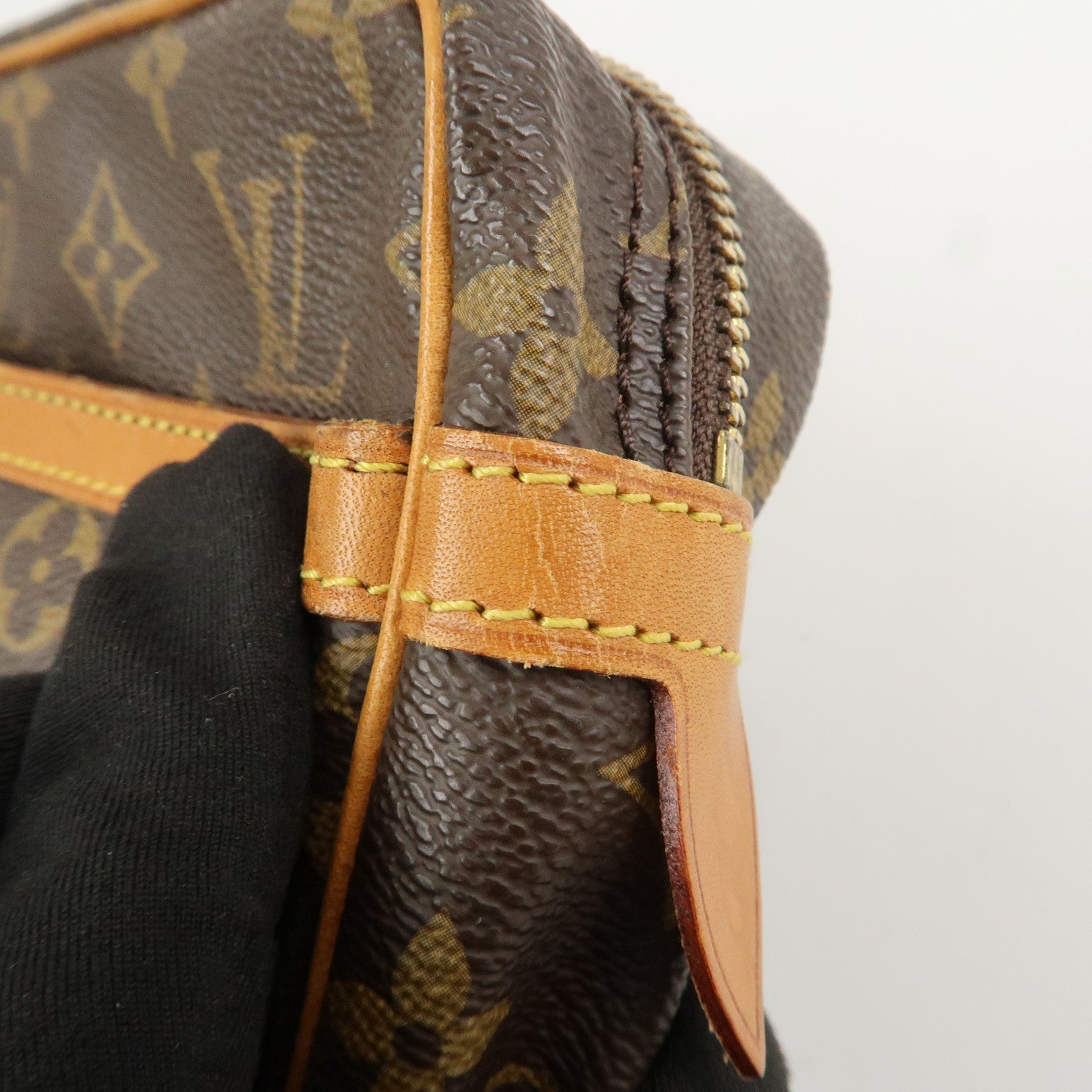 Louis Vuitton Monogram Compiegne 28 Pouch Clutch Bag Brown M51845