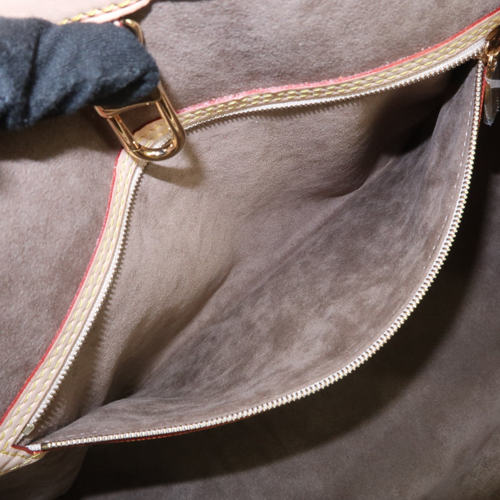 Louis Vuitton Monogram Multicolor Aurelia MM Shoulder Bag M40095