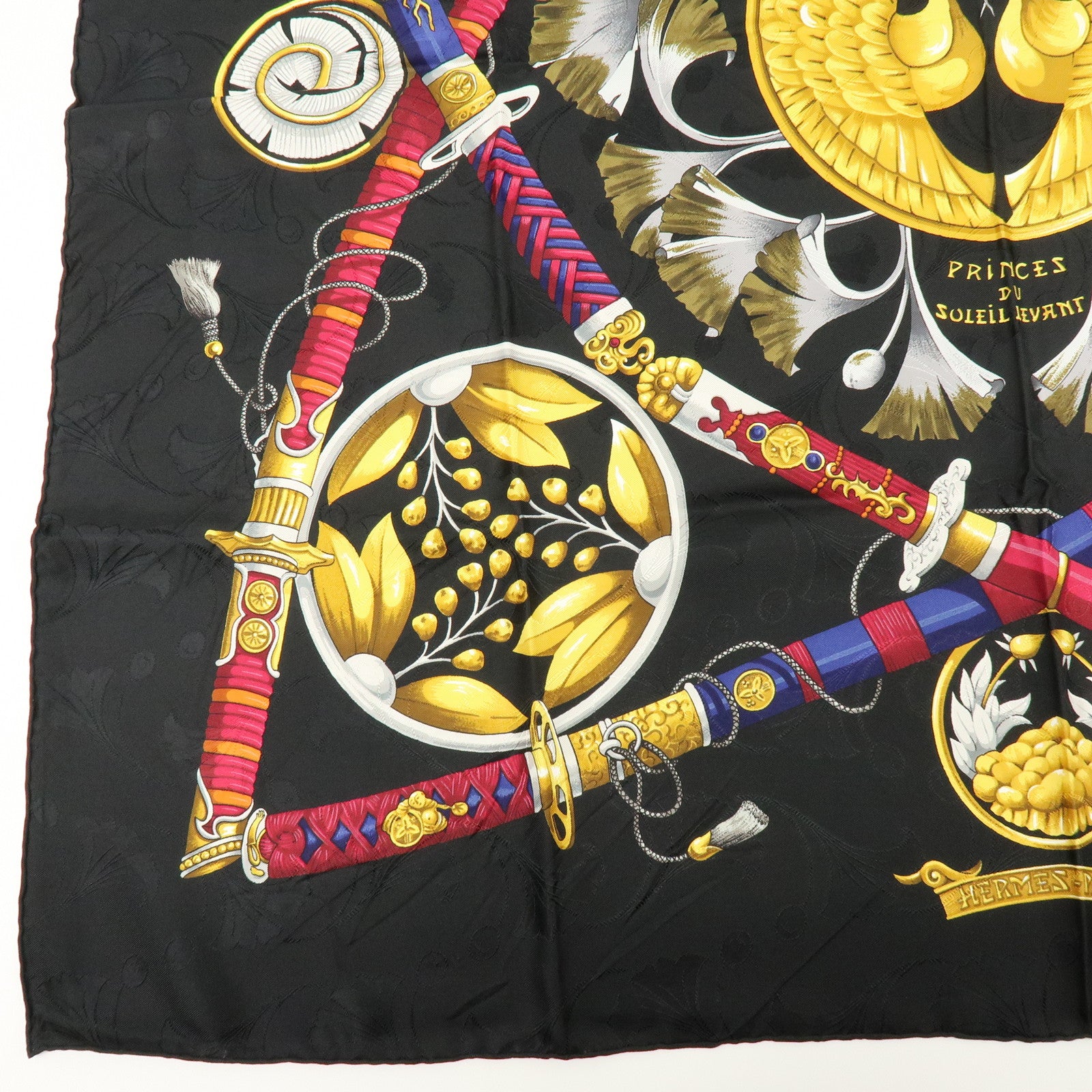 HERMES Carre 90 Silk 100% Scarf DAIMYO PRINCES DU SOLEIL LEVANT
