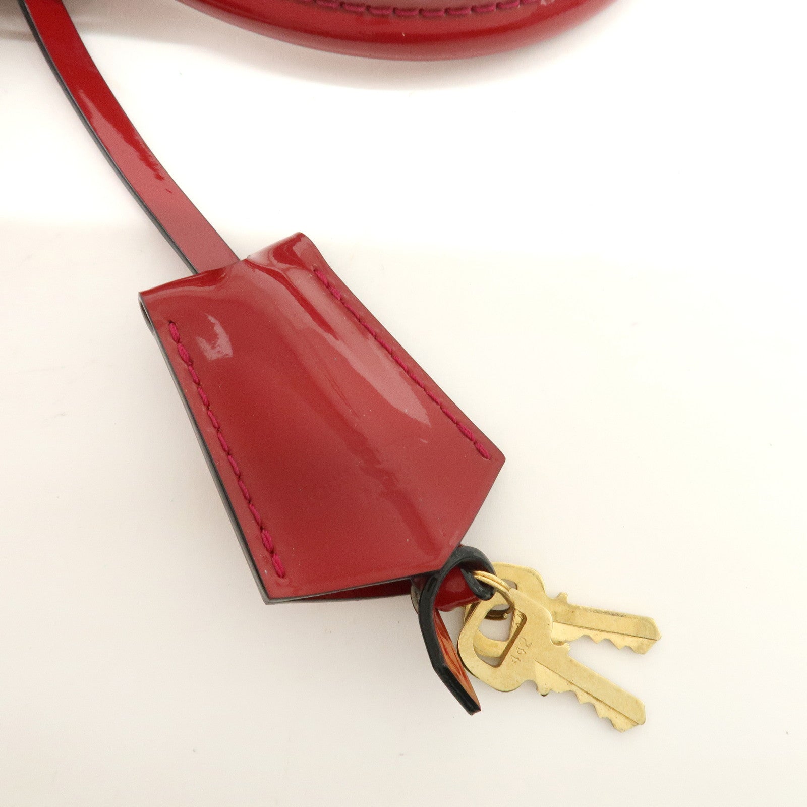 Louis Vuitton Monogram Vernis Leather Alma PM Hand Bag Rouge M91693