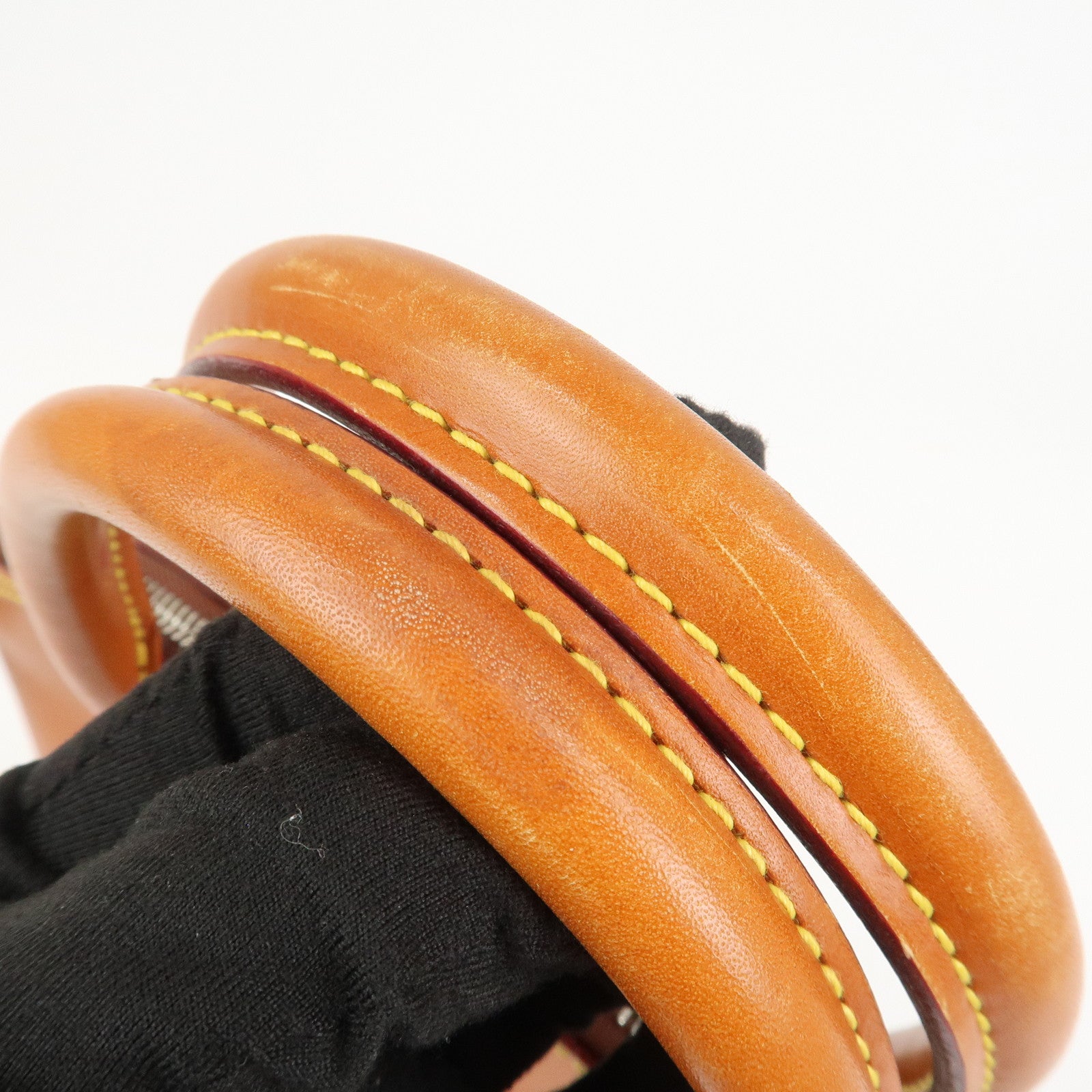 Louis Vuitton Lockit Nomade Leather Hand Bag Caramel Brown M85388