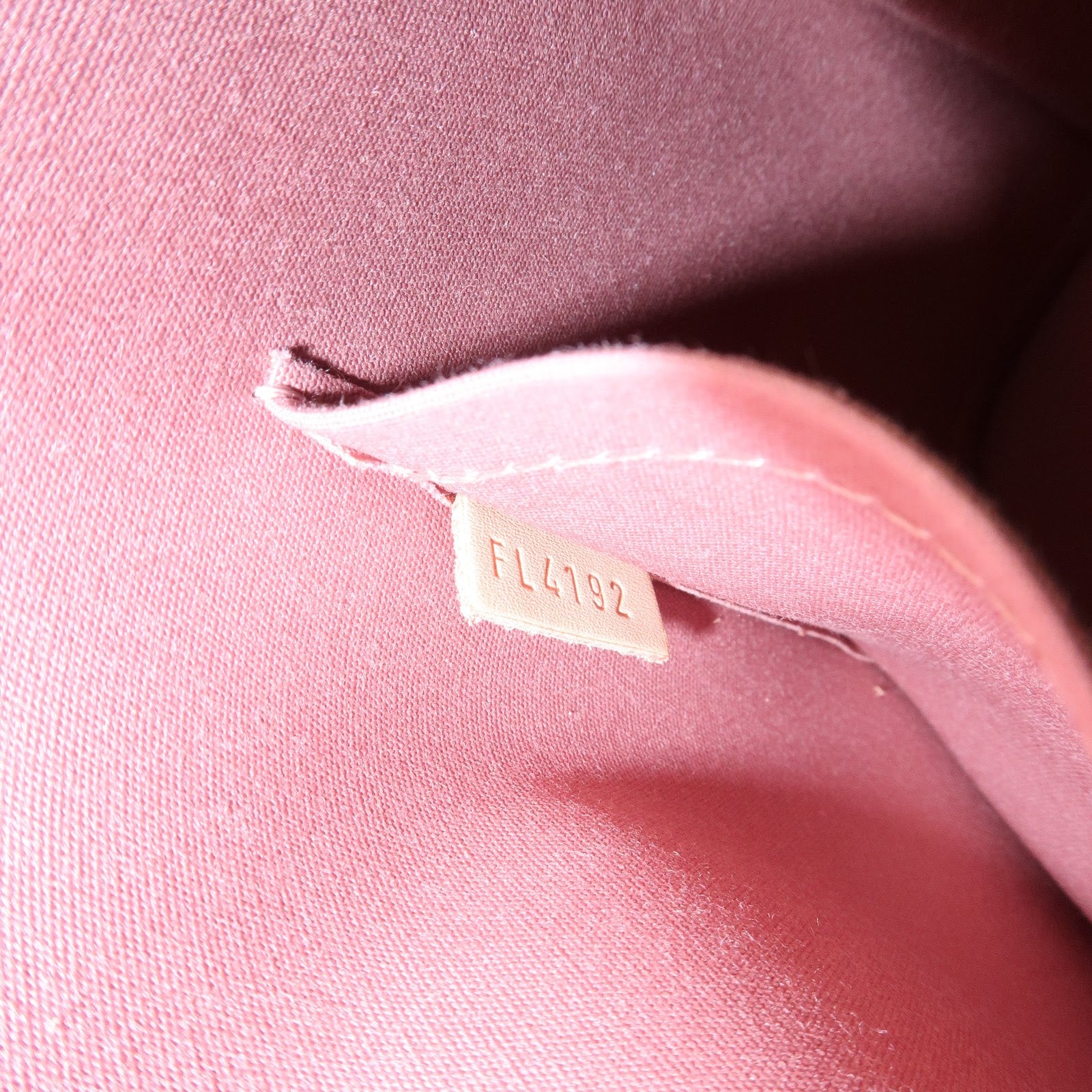 Louis Vuitton Monogram Vernis Alma PM Hand Bag Rose Velours M91583