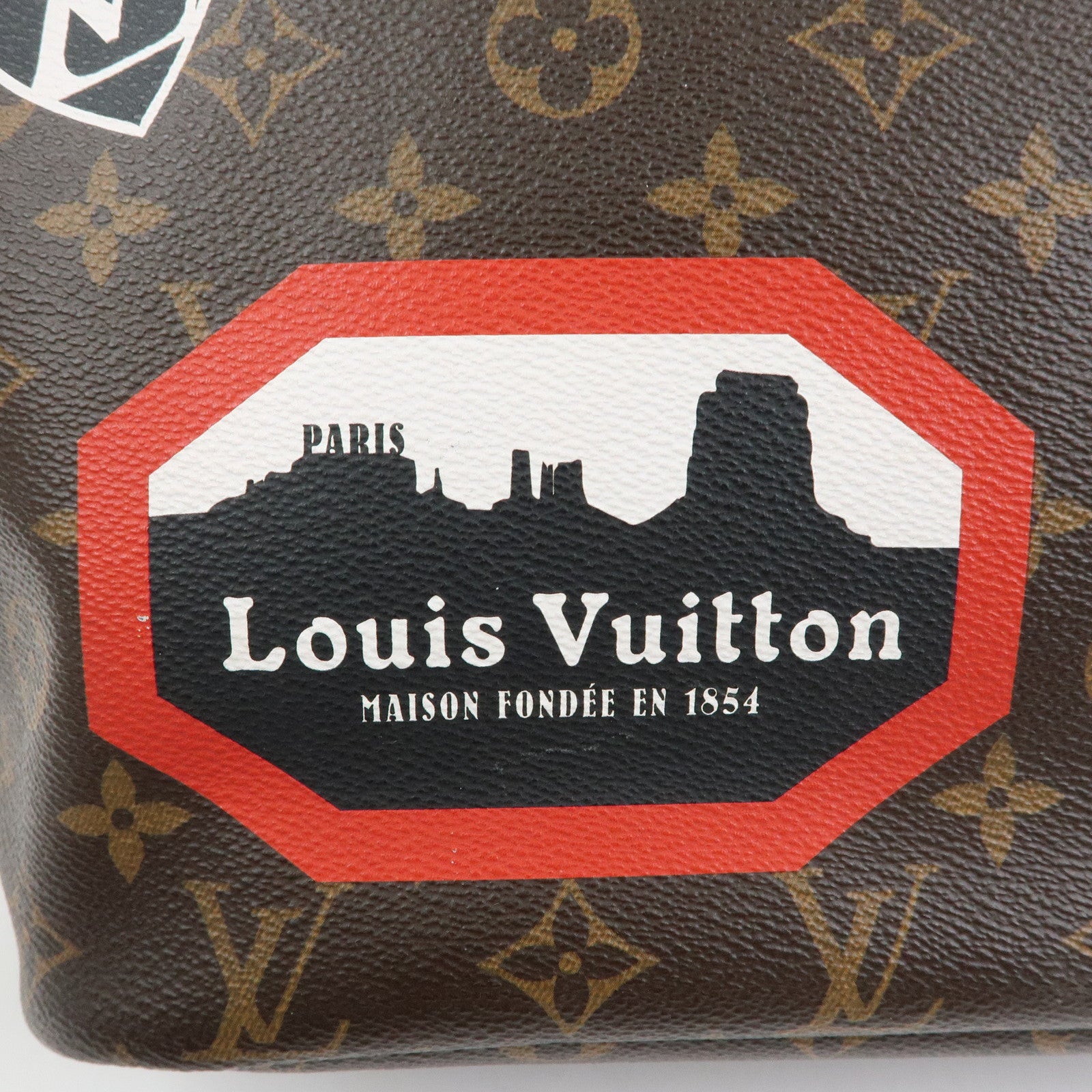 Louis Vuitton Monogram LV World Tour Neverfull MM Tote Bag M42844