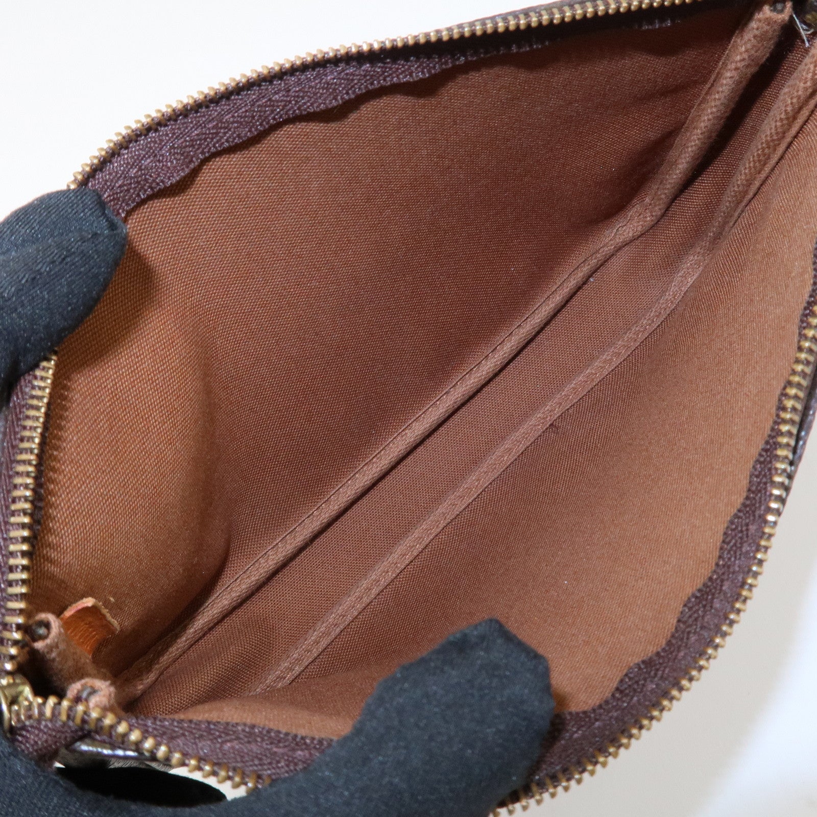 Louis Vuitton Monogram Pochette Accessoires Hand Bag Brown M51980 Used