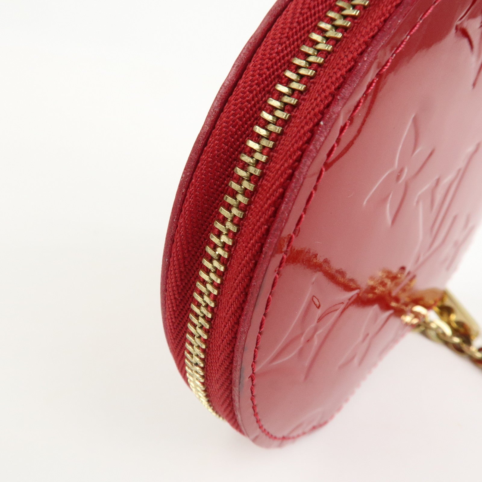 Louis Vuitton Monogram Vernis Vernis Leather Pomme d'Amour M9141M
