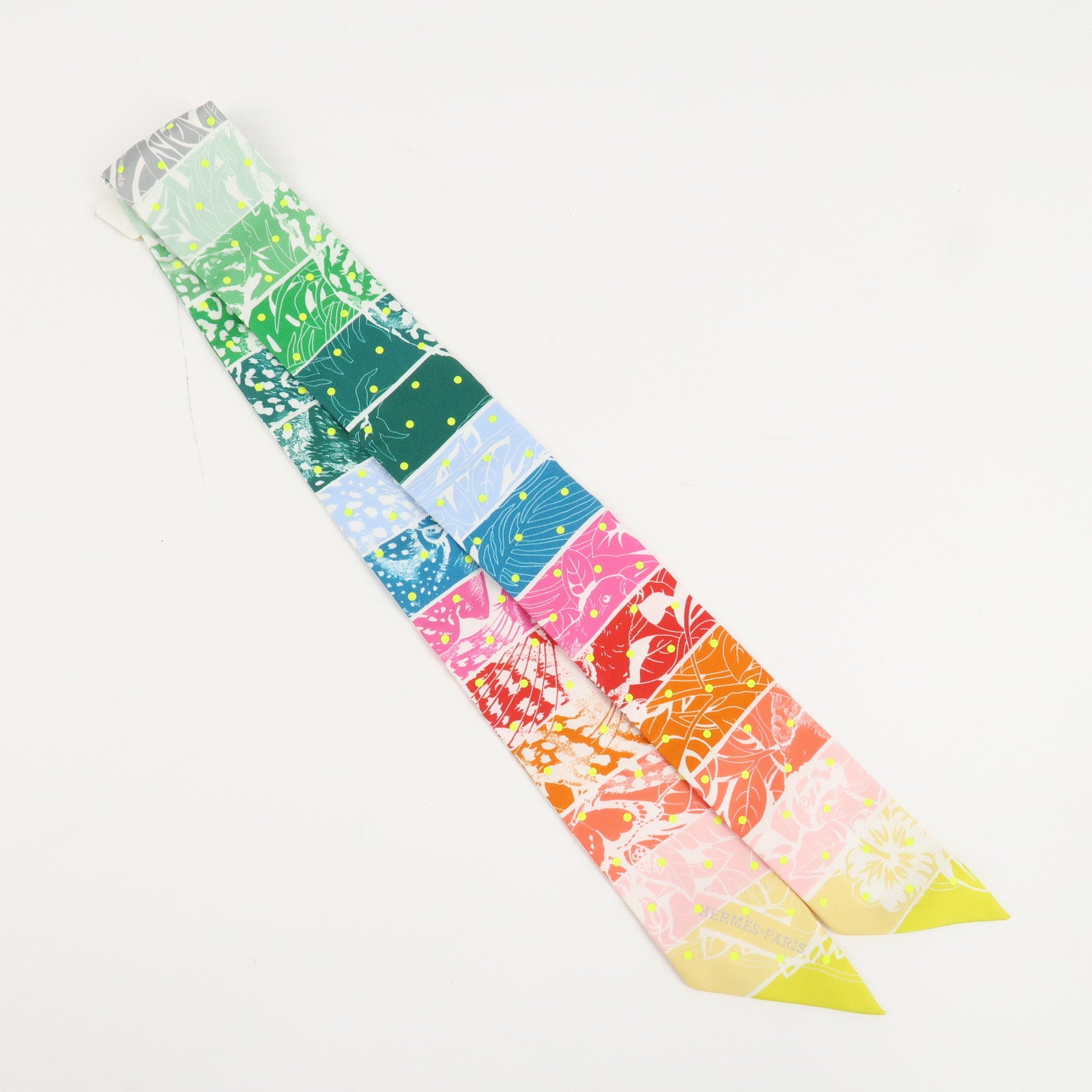 HERMES Twilly Silk 100% Scarf JUNGLE LOVE LOVE Rainbow Multicolor Used