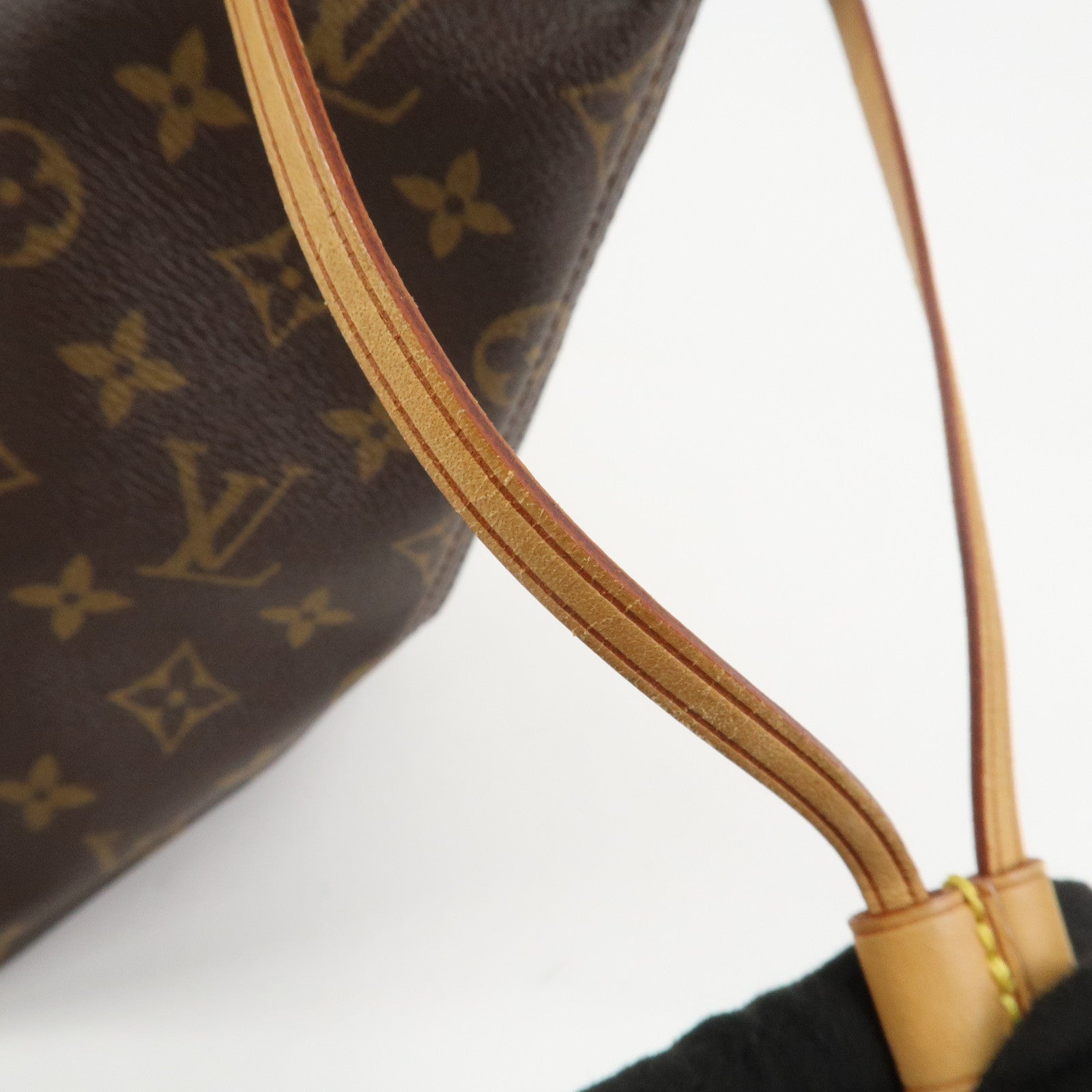 Louis Vuitton Monogram Neverfull GM Tote Bag Brown M40157