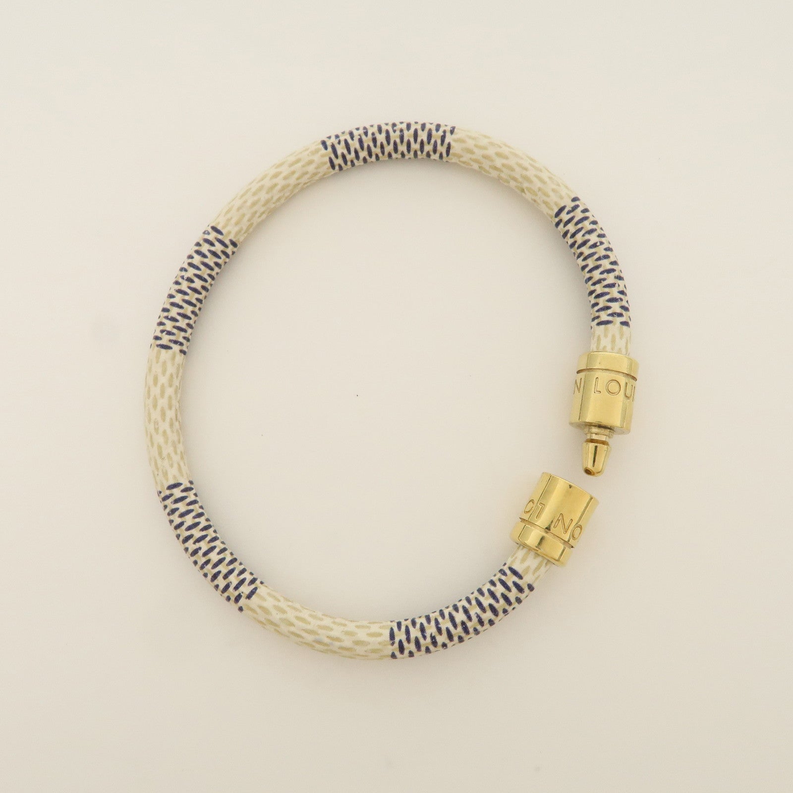 Louis Vuitton Damier Azur Canvas Keep It Bracelet Ivory M6607E