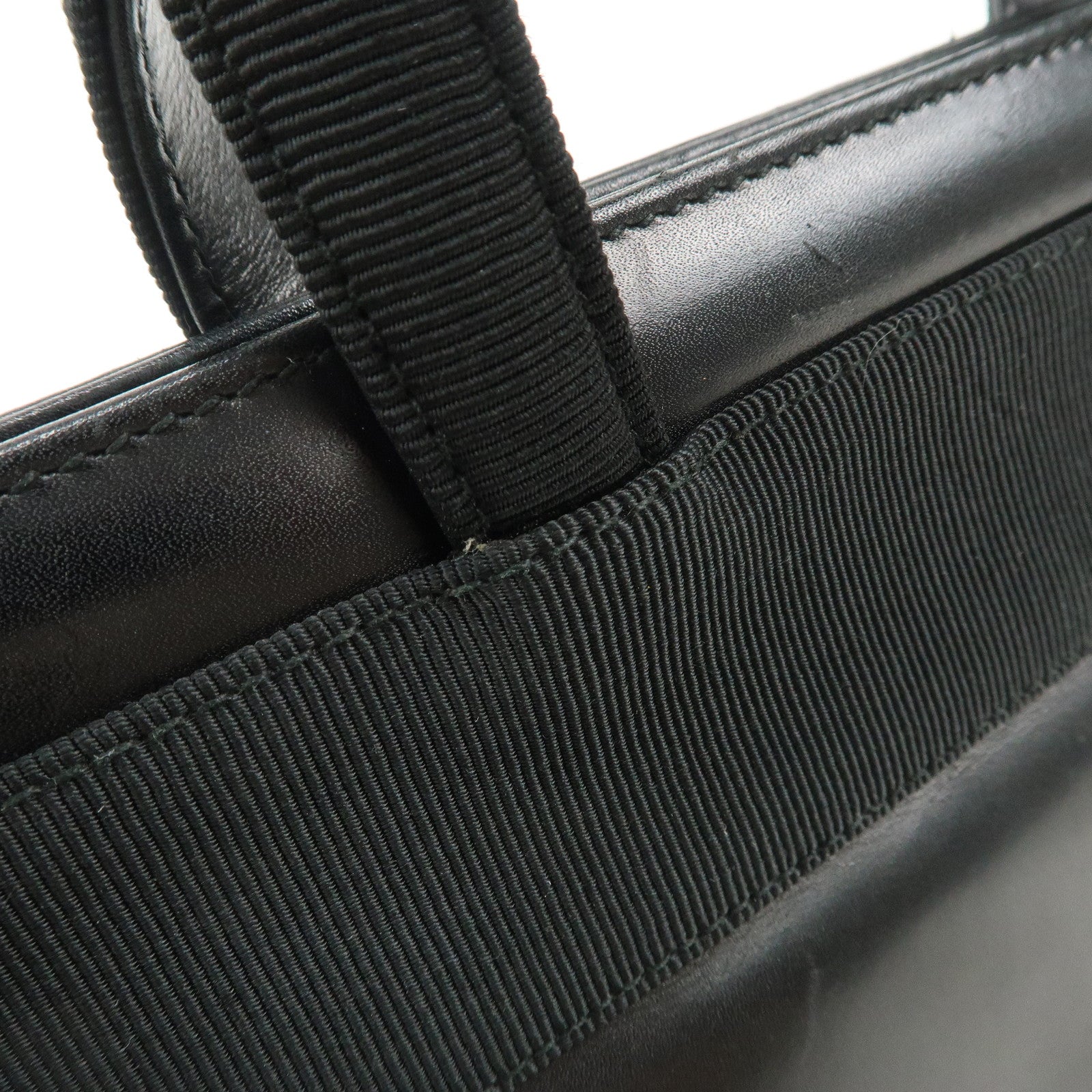 Ferragamo Vara Ribbon Leather Hand Bag Black Gold HDW