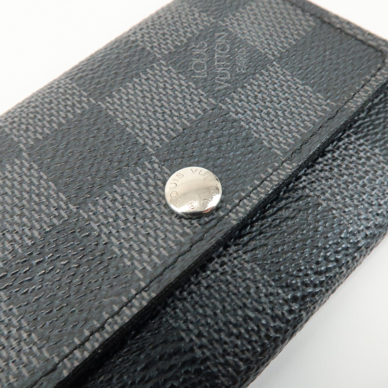 Louis Vuitton Damier Graphite Multicle 6 Key Case Gray Black N62662