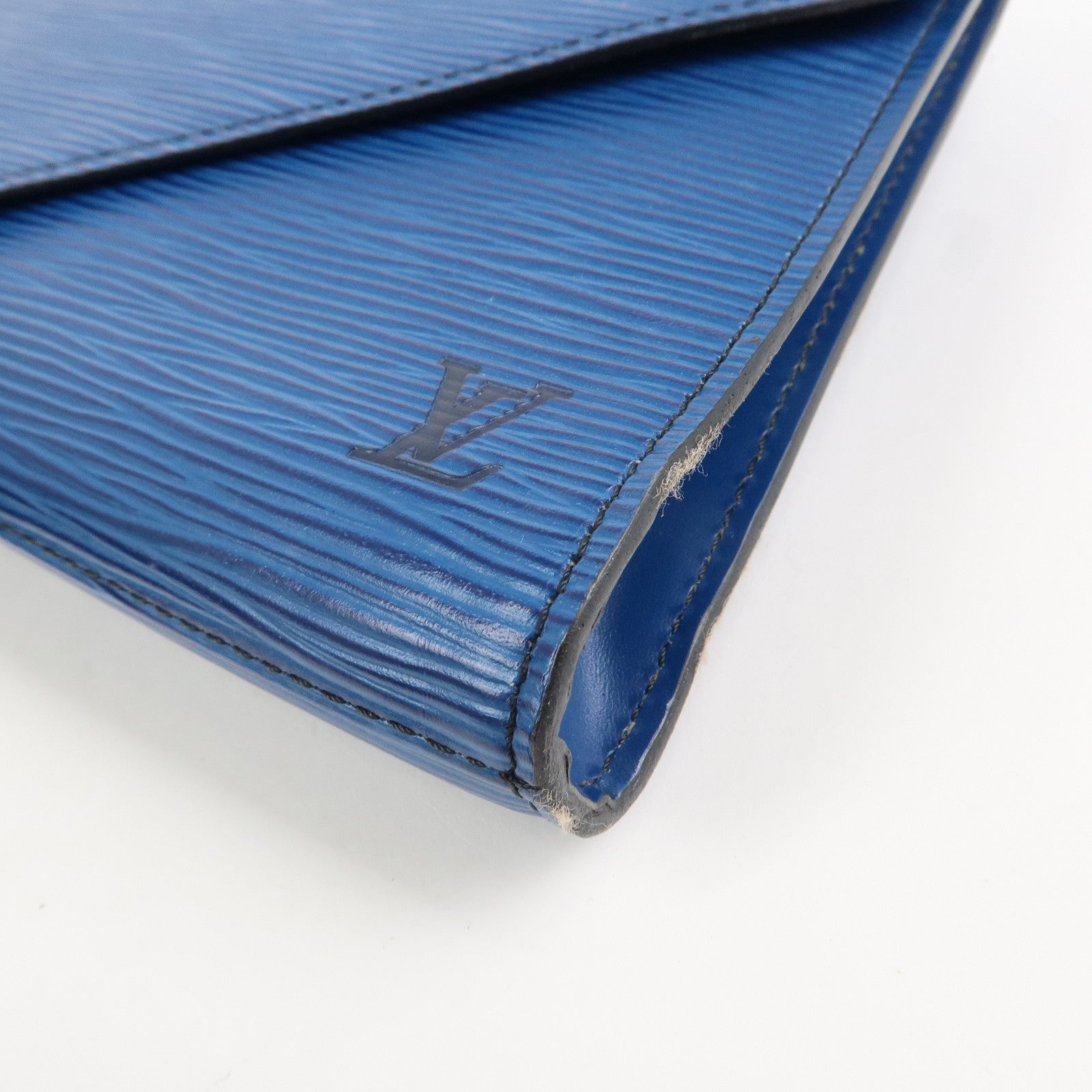 Louis Vuitton Epi Leather Art Deco Toledo Clutch Bag Blue M52635