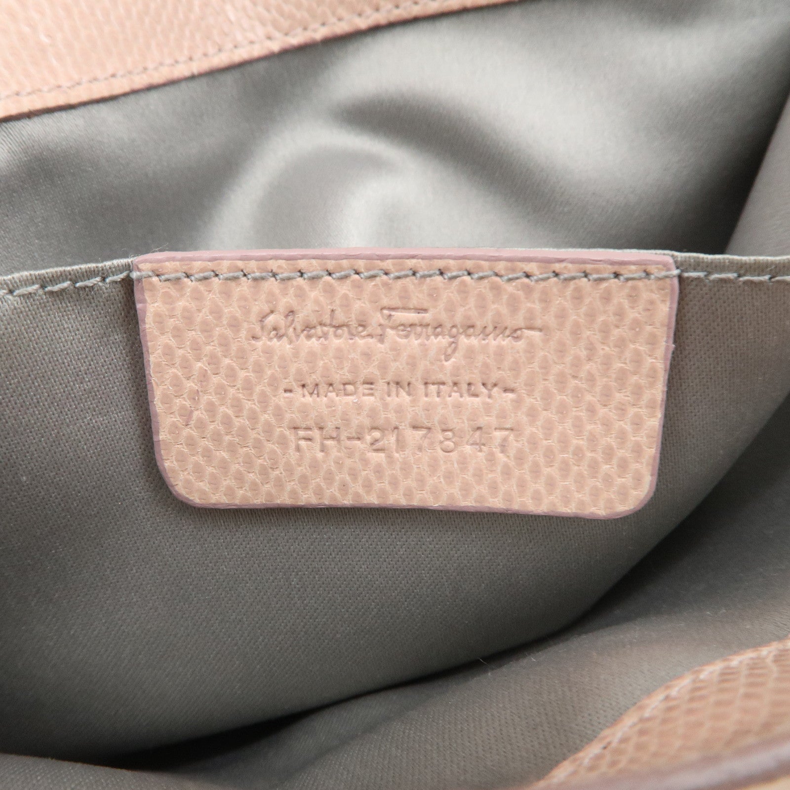 Ferragamo Gancini Leather Chain Hand Bag Shoulder Bag Pink