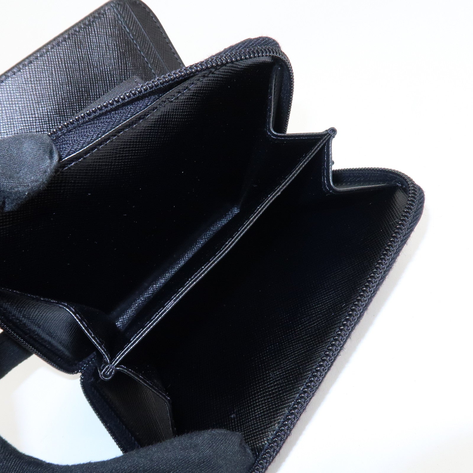 PRADA Nylon Saffiano Leather Bi-fold Round zippy Wallet Black Used