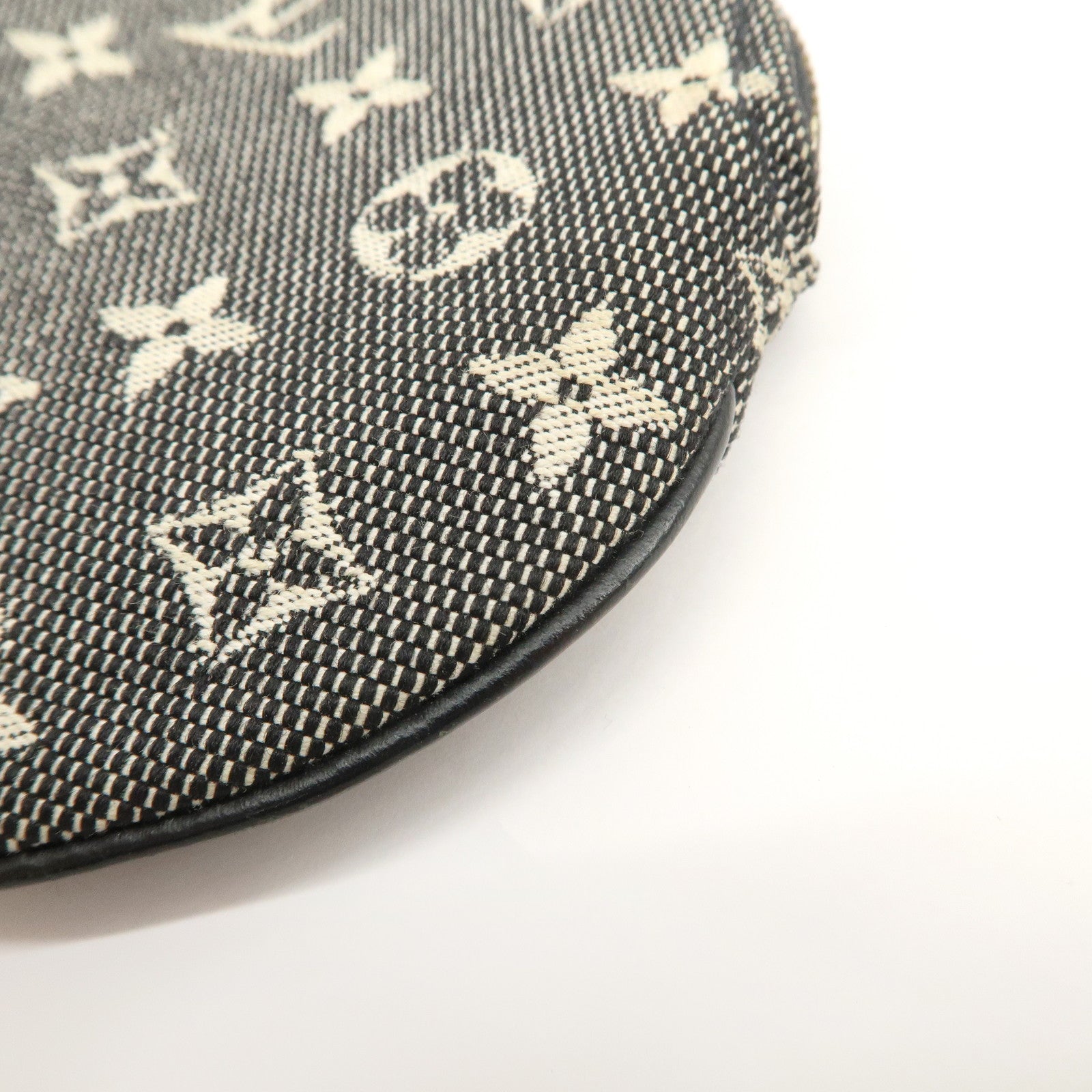 Louis Vuitton Monogram Mini Lin Porte Monnaie Round Coin Case M92453 Used