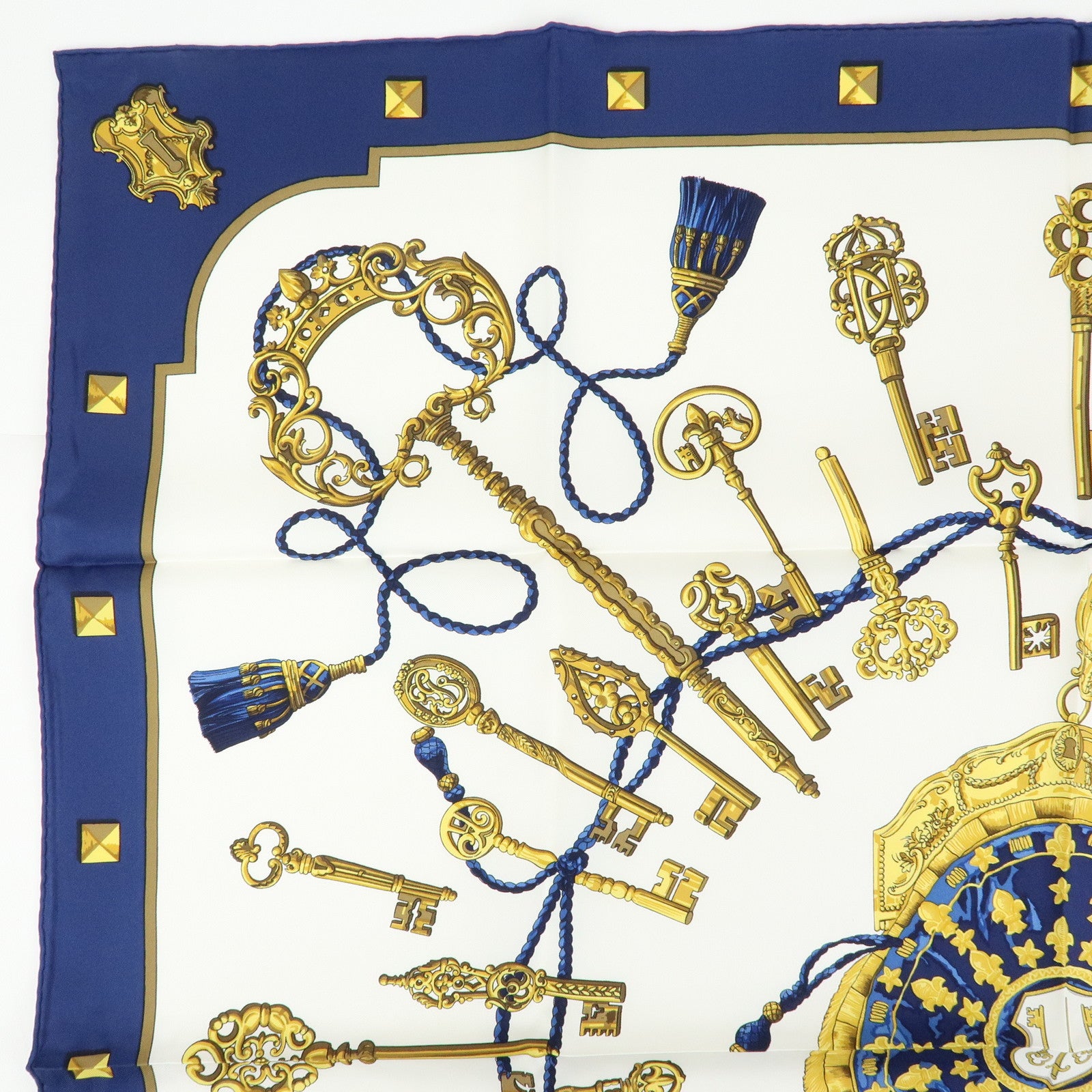 HERMES Carre 90 Silk 100% Scarf LES CLES THE KEYS RARE Navy Gold