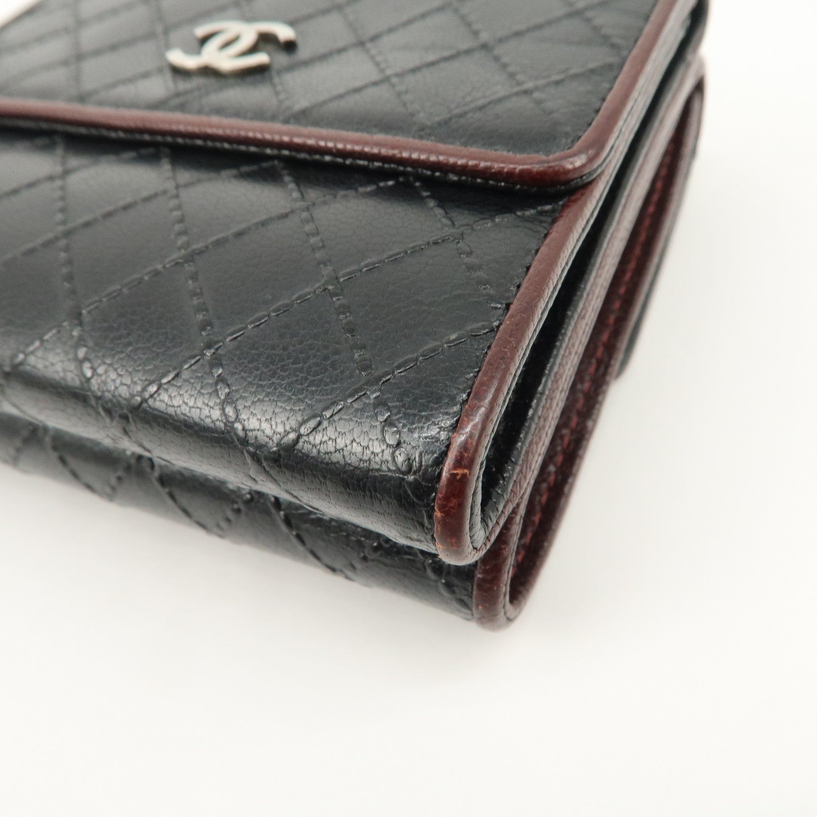 CHANEL Bicolore W Hook Leather Compact Wallet Black A33910 Used