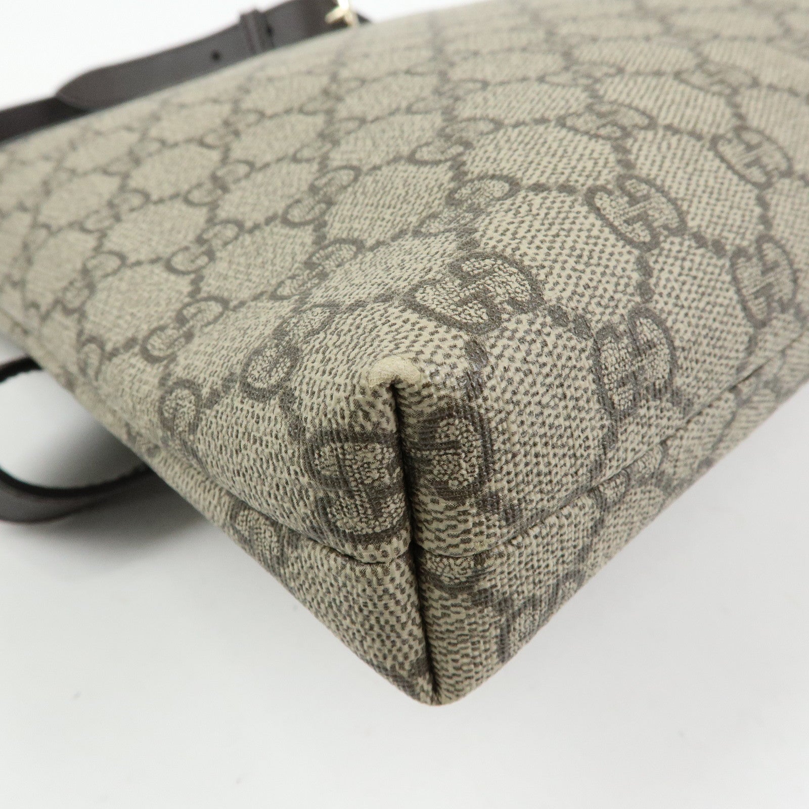 GUCCI GG Supreme Leather Shoulder Bag Beige Brown 388924