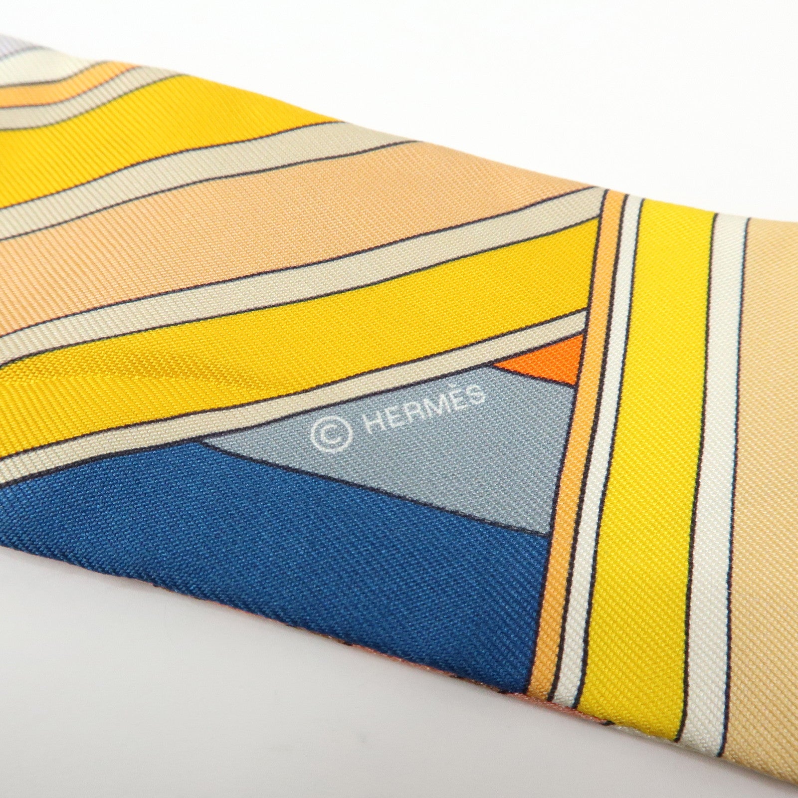 HERMES 100% Silk Twilly Scarf Sangles en Zigzag Orange Blue Ivory