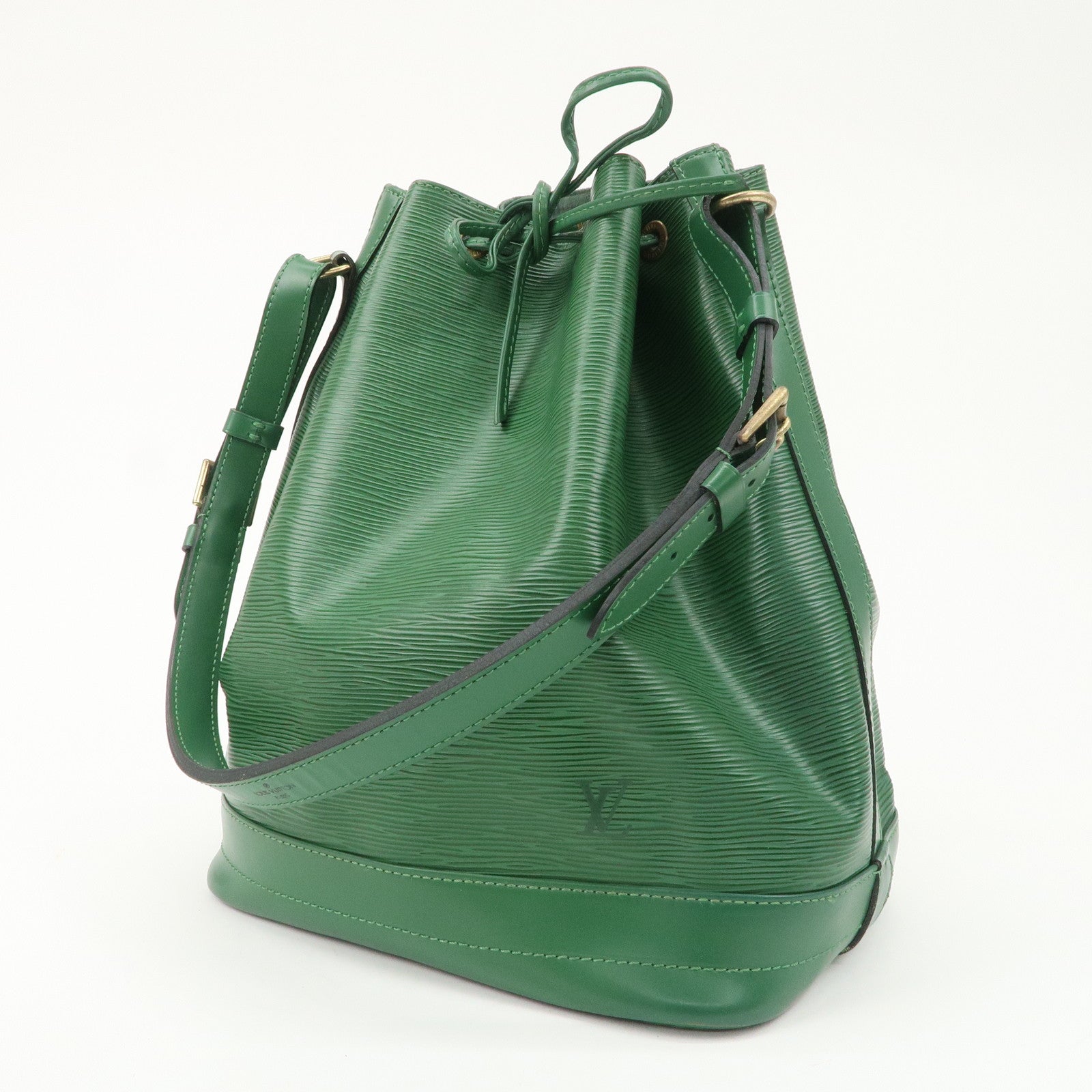 Louis Vuitton Epi Leather Noe Shoulder Bag Borneo Green M44004