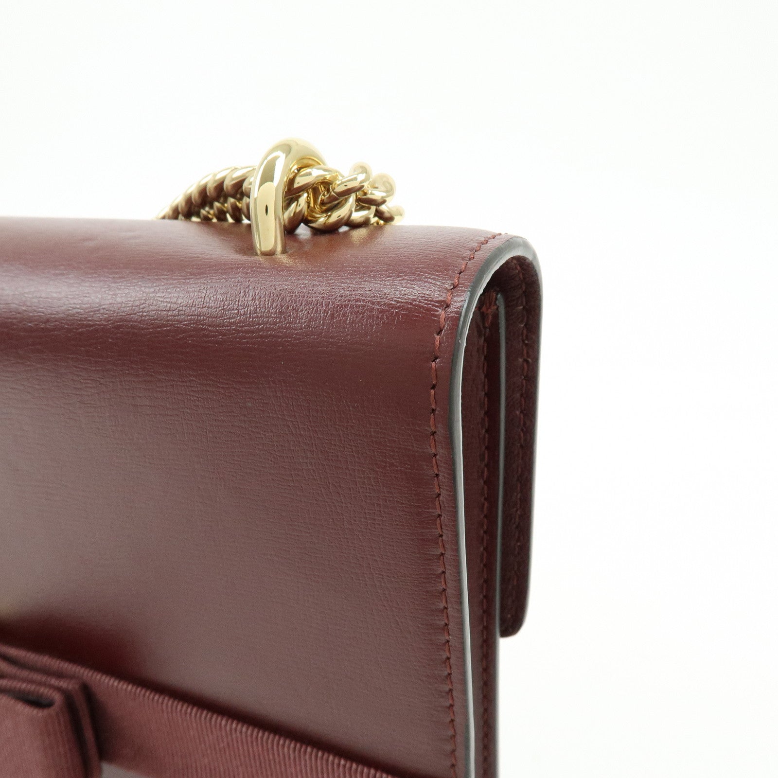 Ferragamo Vara Ribbon Leather Chain Shoulder Bag Bordeaux