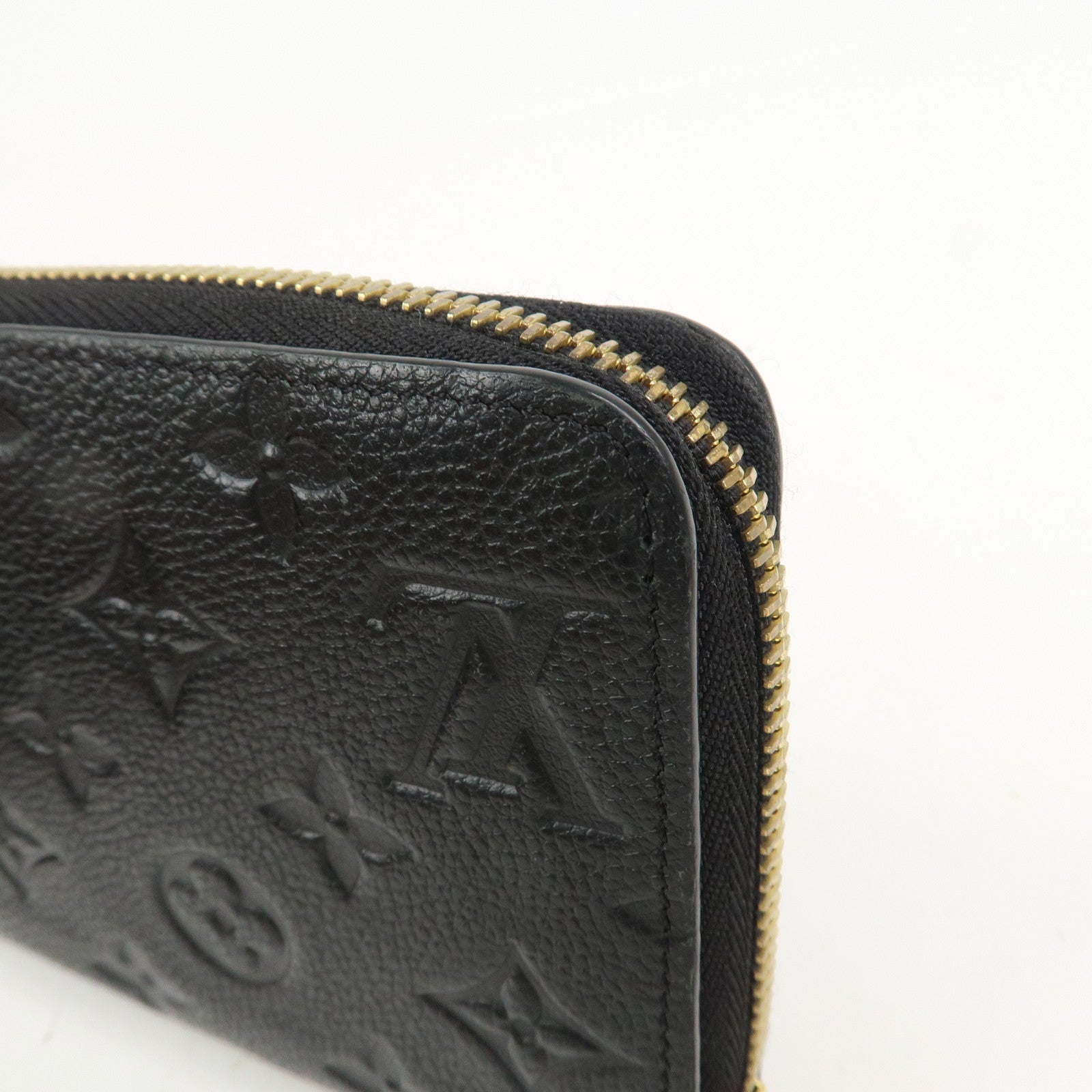 Louis Vuitton Monogram Empreinte Leather Round Zippy Wallet M61864