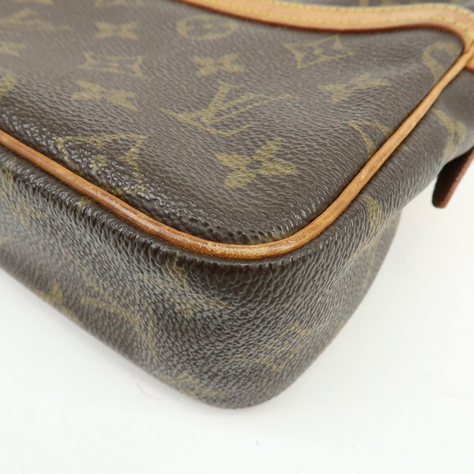 Louis Vuitton Monogram Compiegne 28 Pouch Clutch Bag Brown M51845