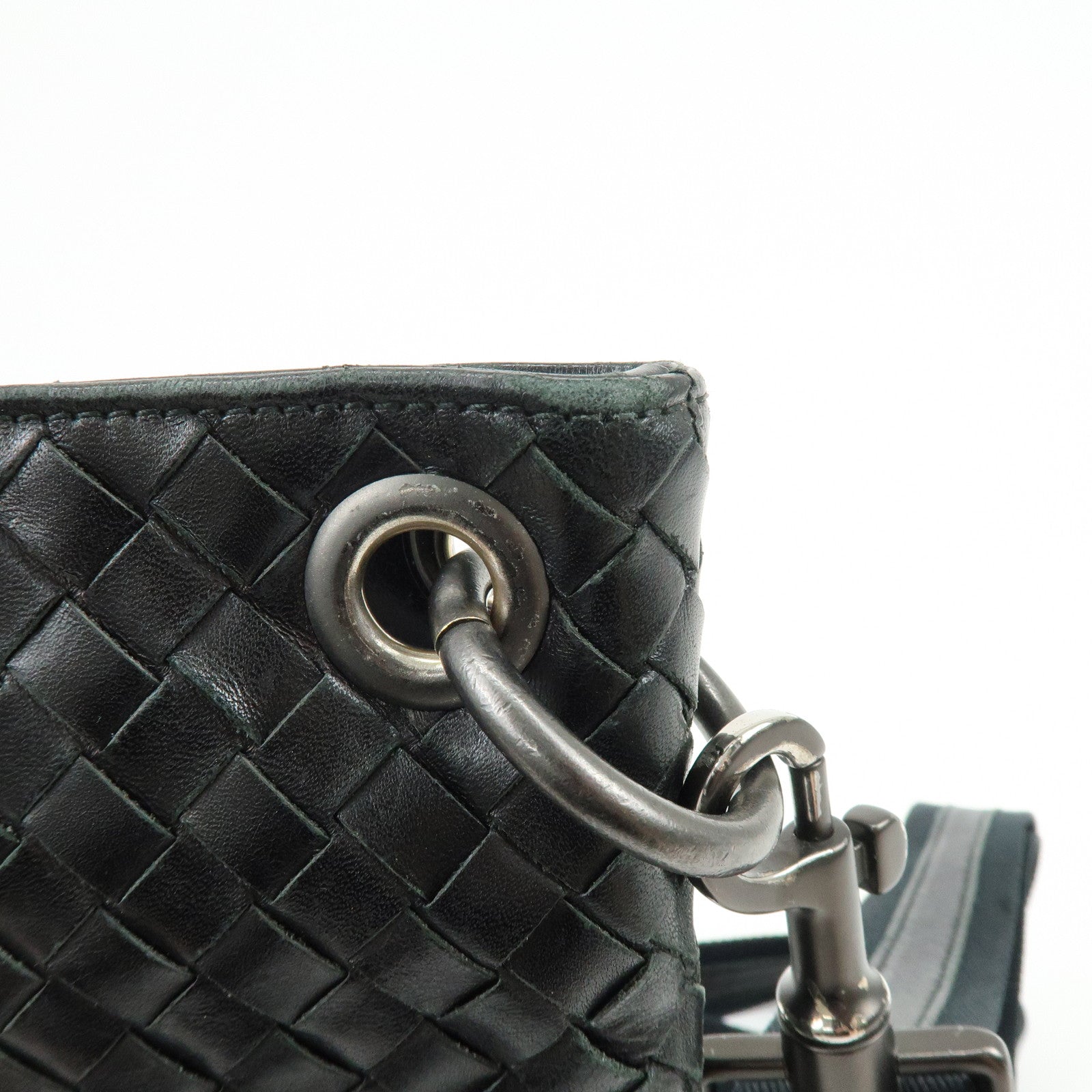 BOTTEGA VENETA Intrecciato Leather Shoulder Bag Black 172736