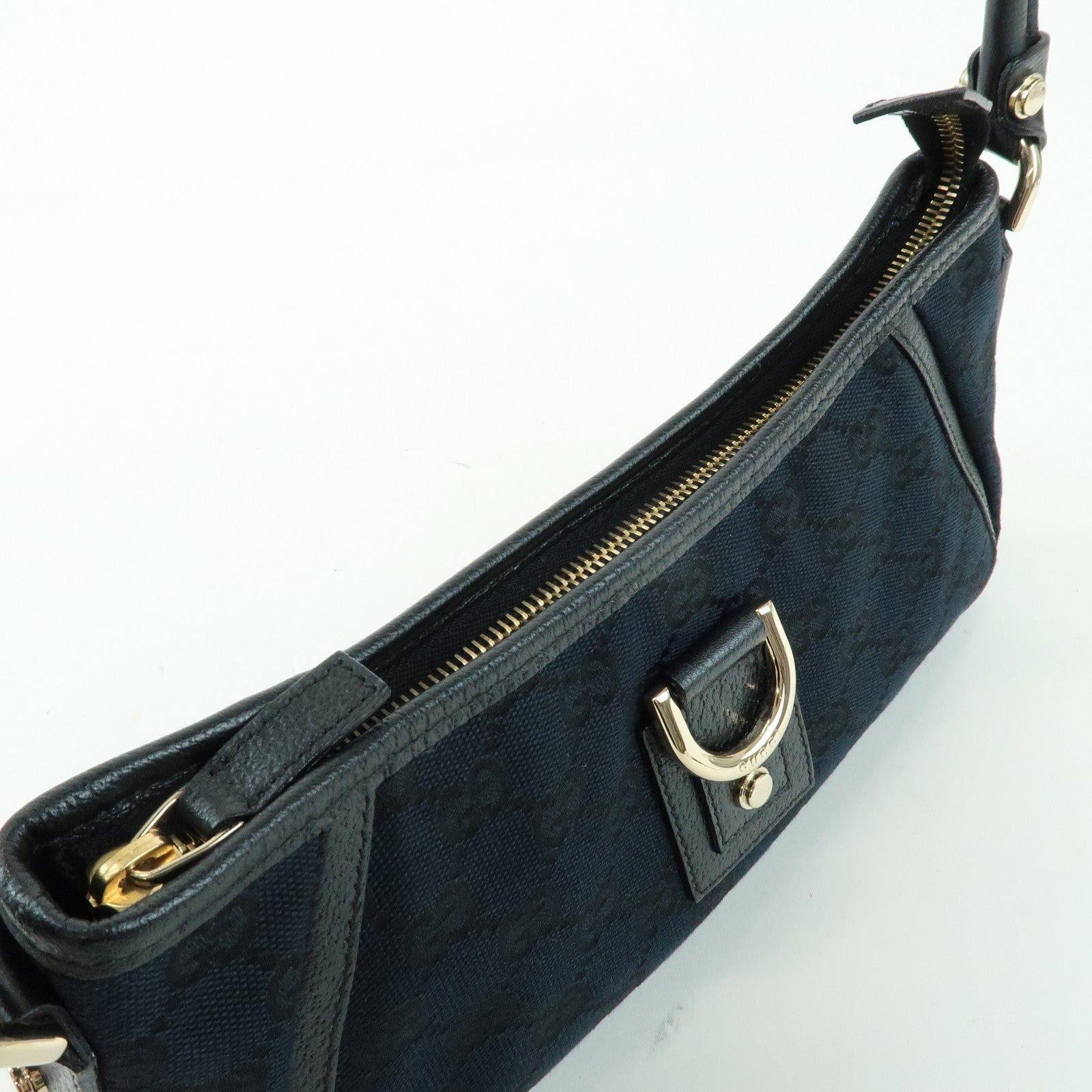 GUCCI Abbey GG Canvas Leather Pouch Shoulder Bag Hand Bag 130939