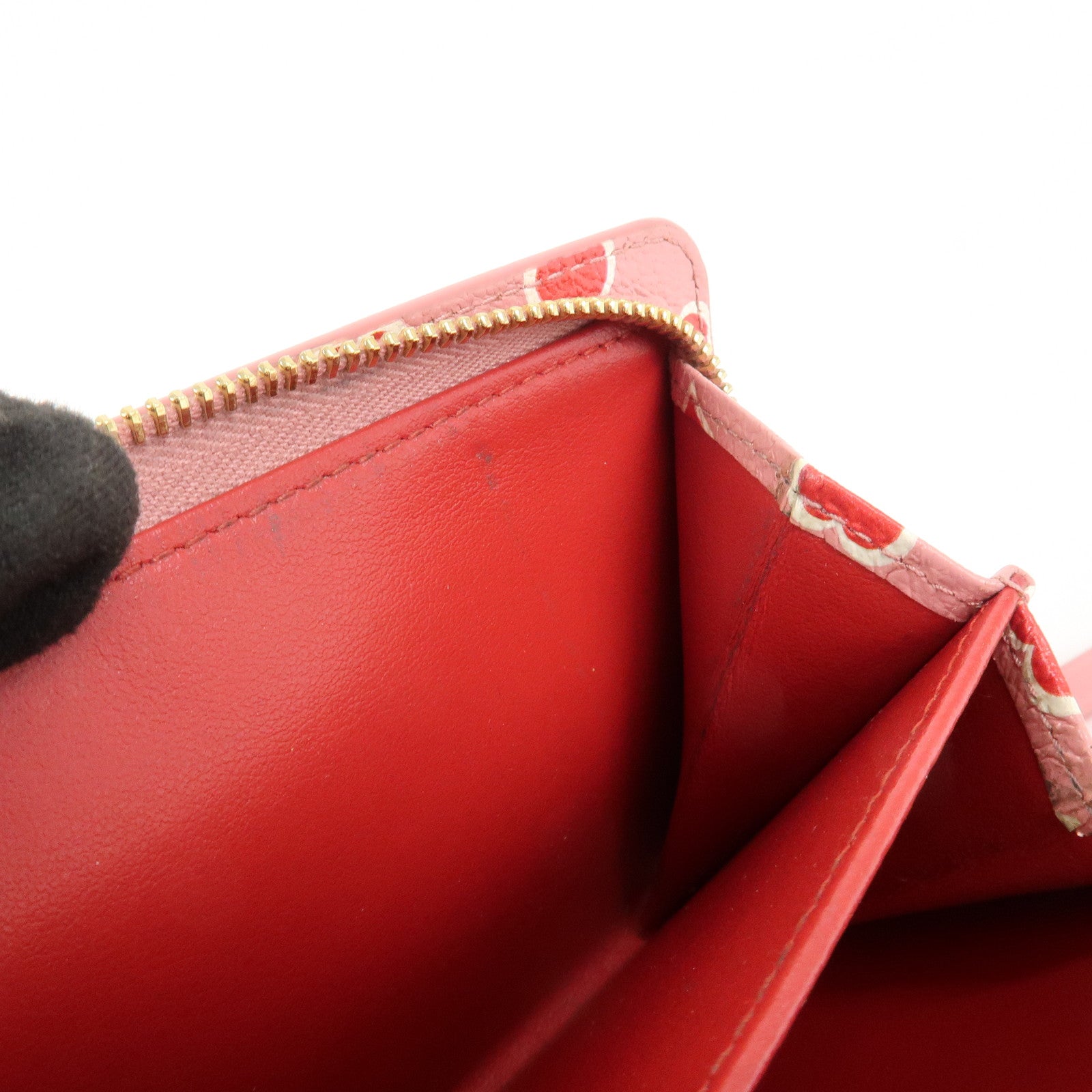 MIU MIU Leather Heart Bi-fold Wallet Pink Red 5ML014 Used