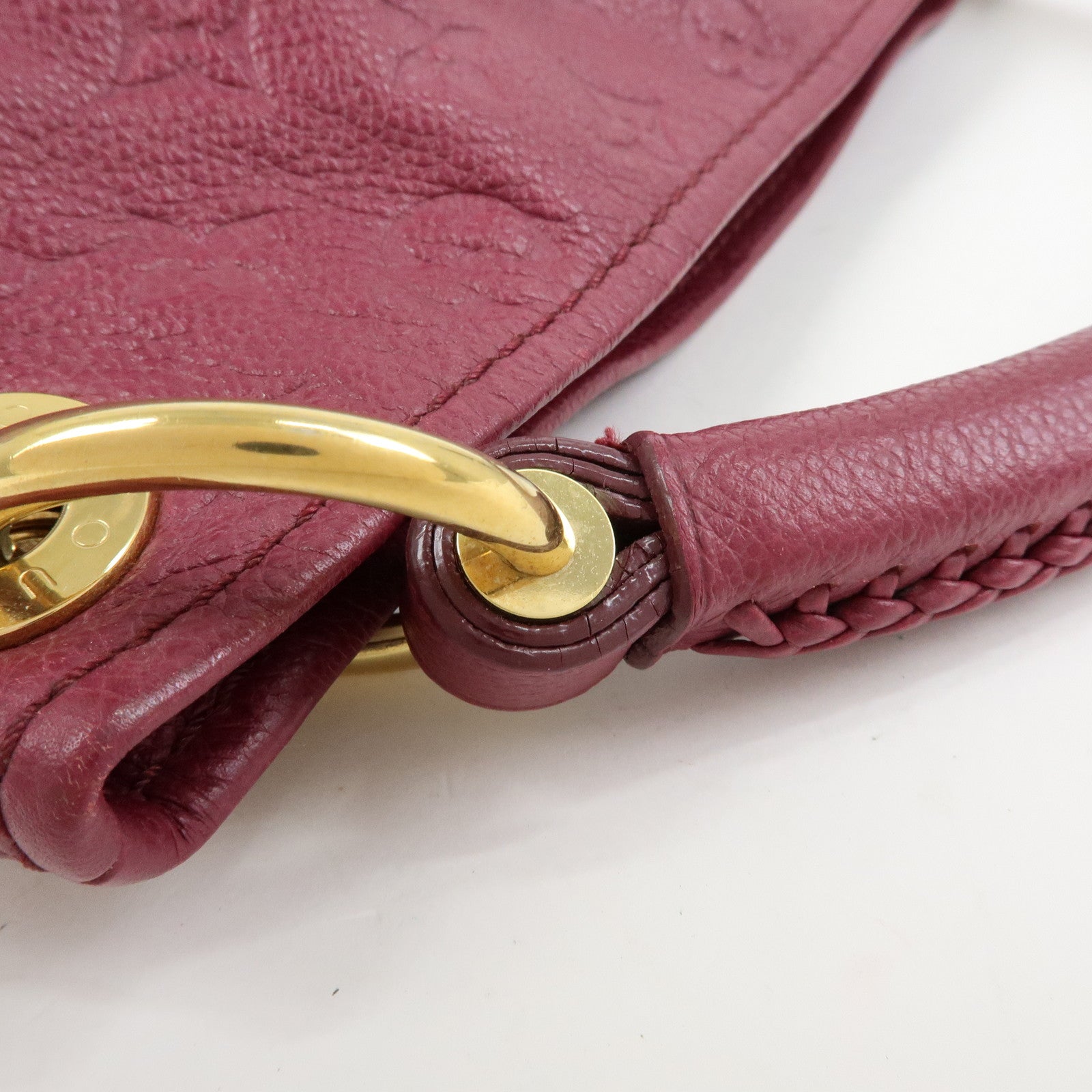 Louis Vuitton Monogram Empreinte Empreinte Leather MM Aurore M94047