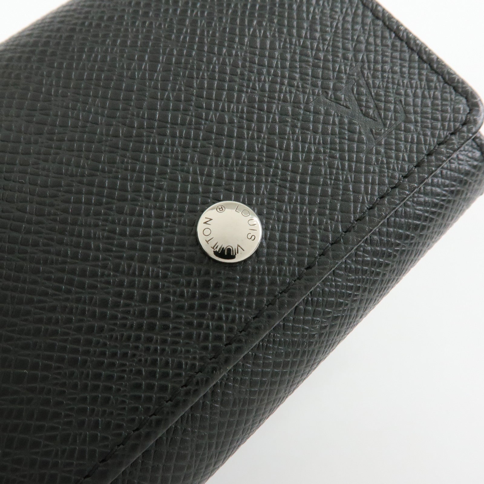 Louis Vuitton Taiga Porte Monnaie Sergei Coin Case Black M32562