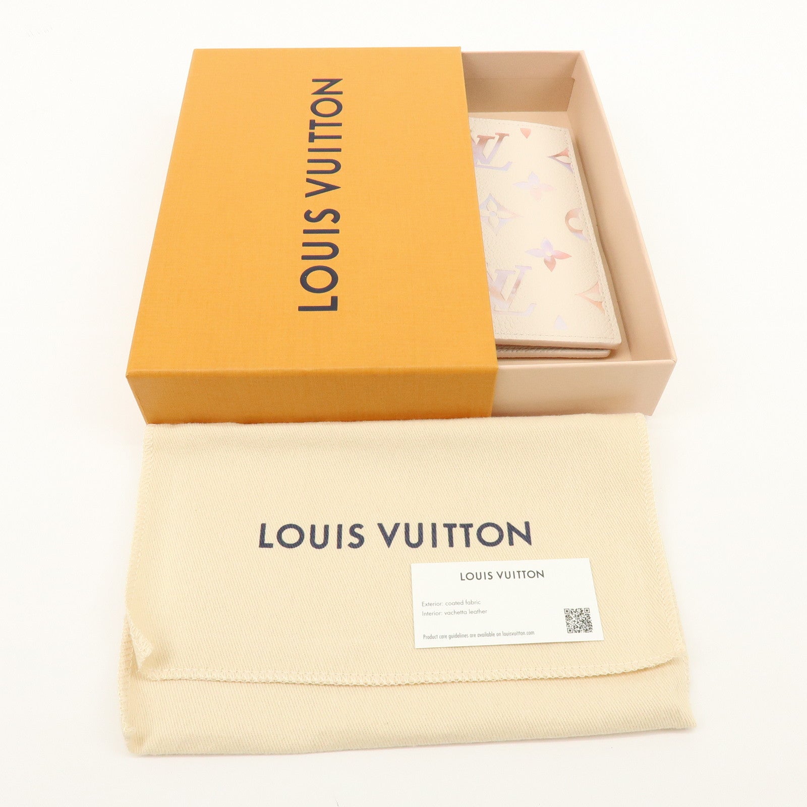 Louis Vuitton Monogram Empreinte Couverture de Passeport NM M25917