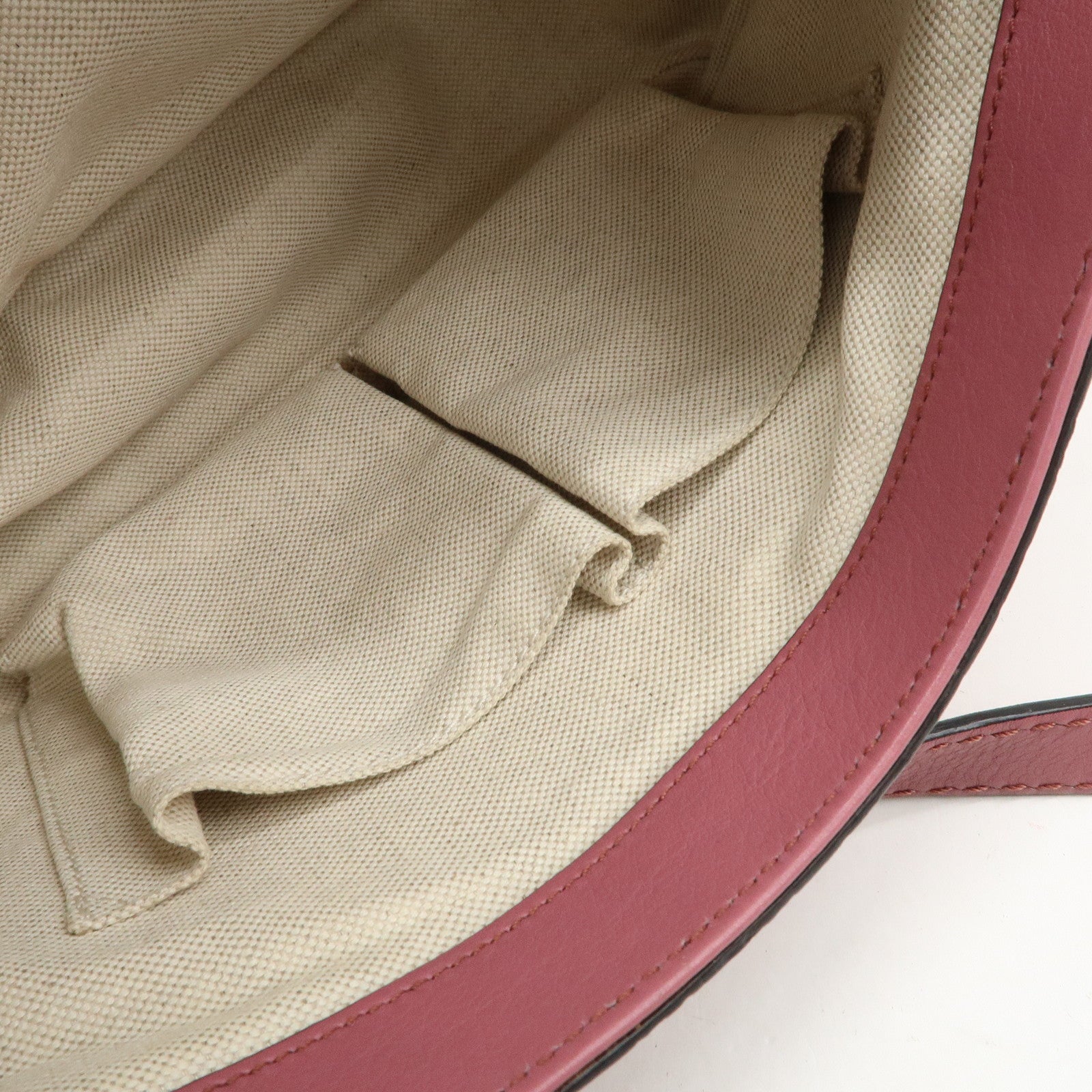 GUCCI Sukey Micro Guccissima Leather Shoulder Bag Pink 193604